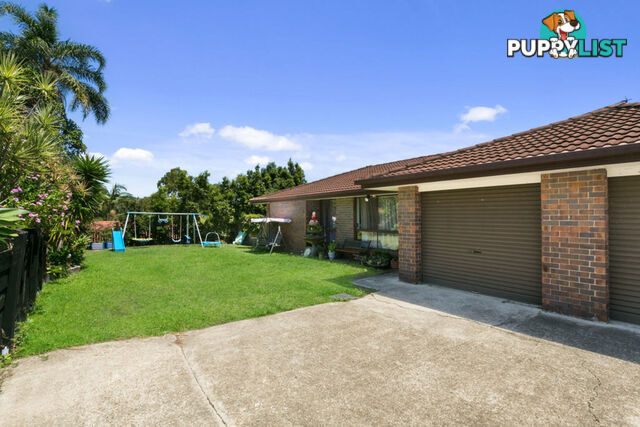 2/13 Gumbeel Court HIGHLAND PARK QLD 4211