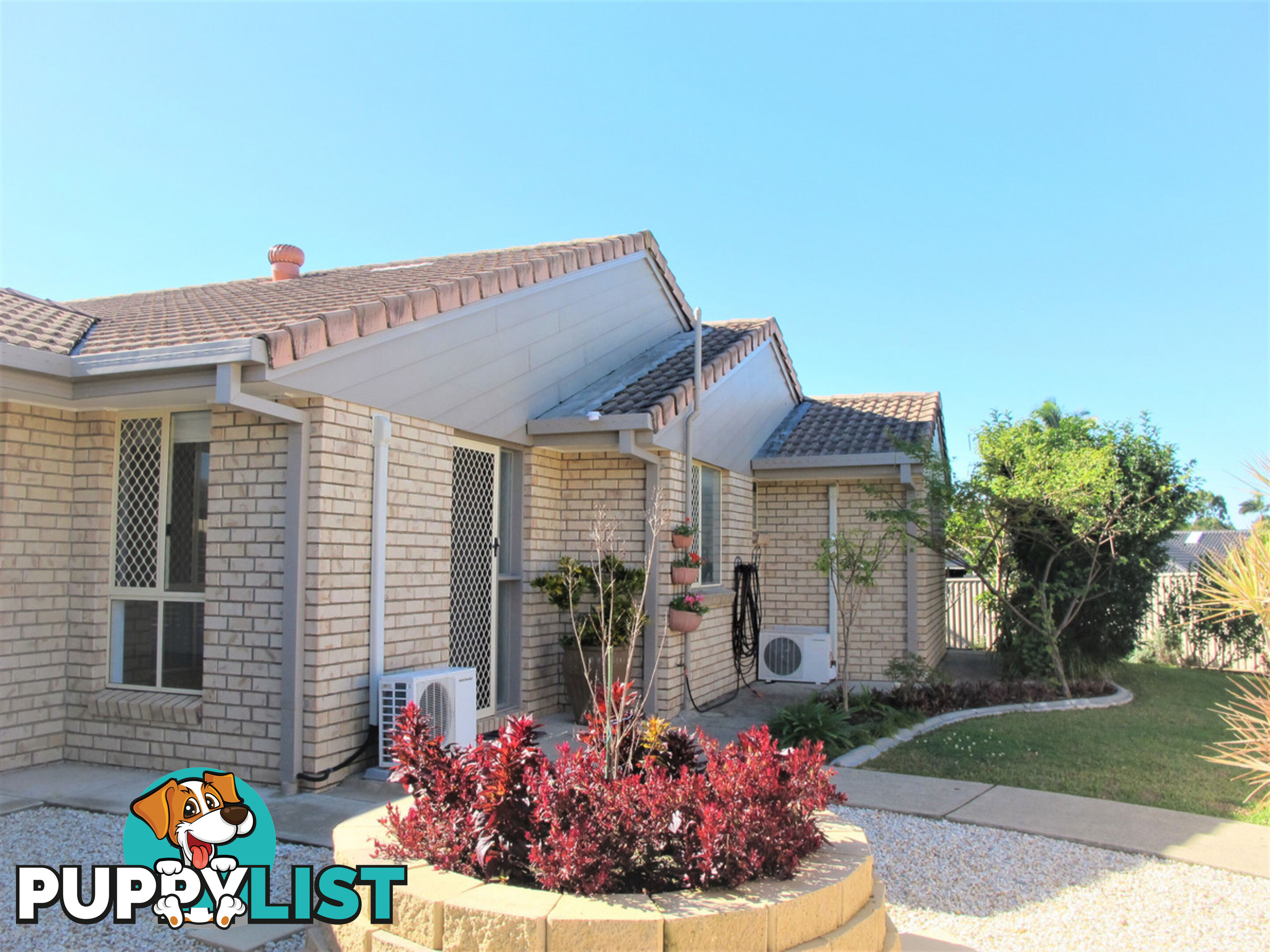 22 Hastings Crescent CARRARA QLD 4211