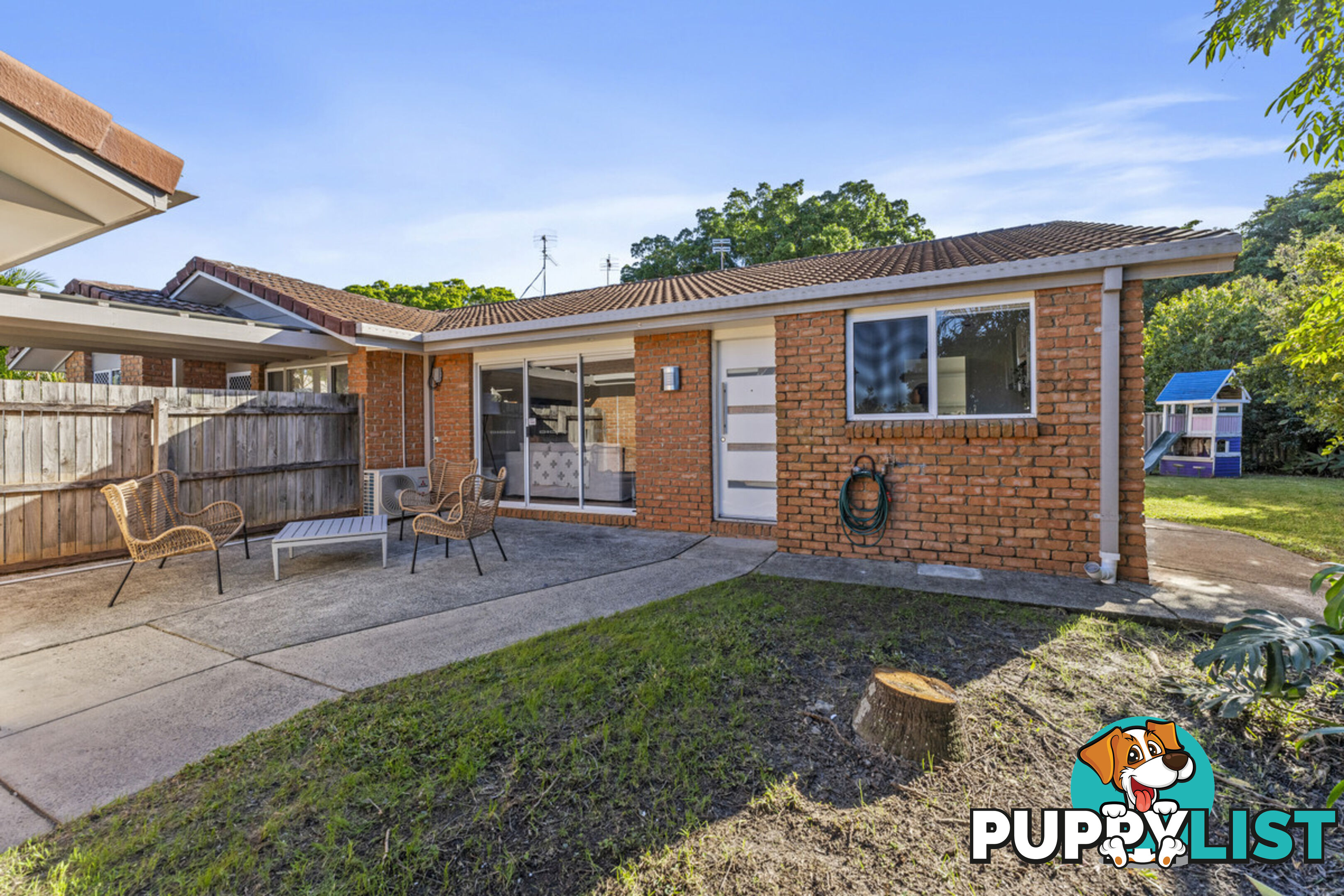 2/16 Jannie Court LABRADOR QLD 4215