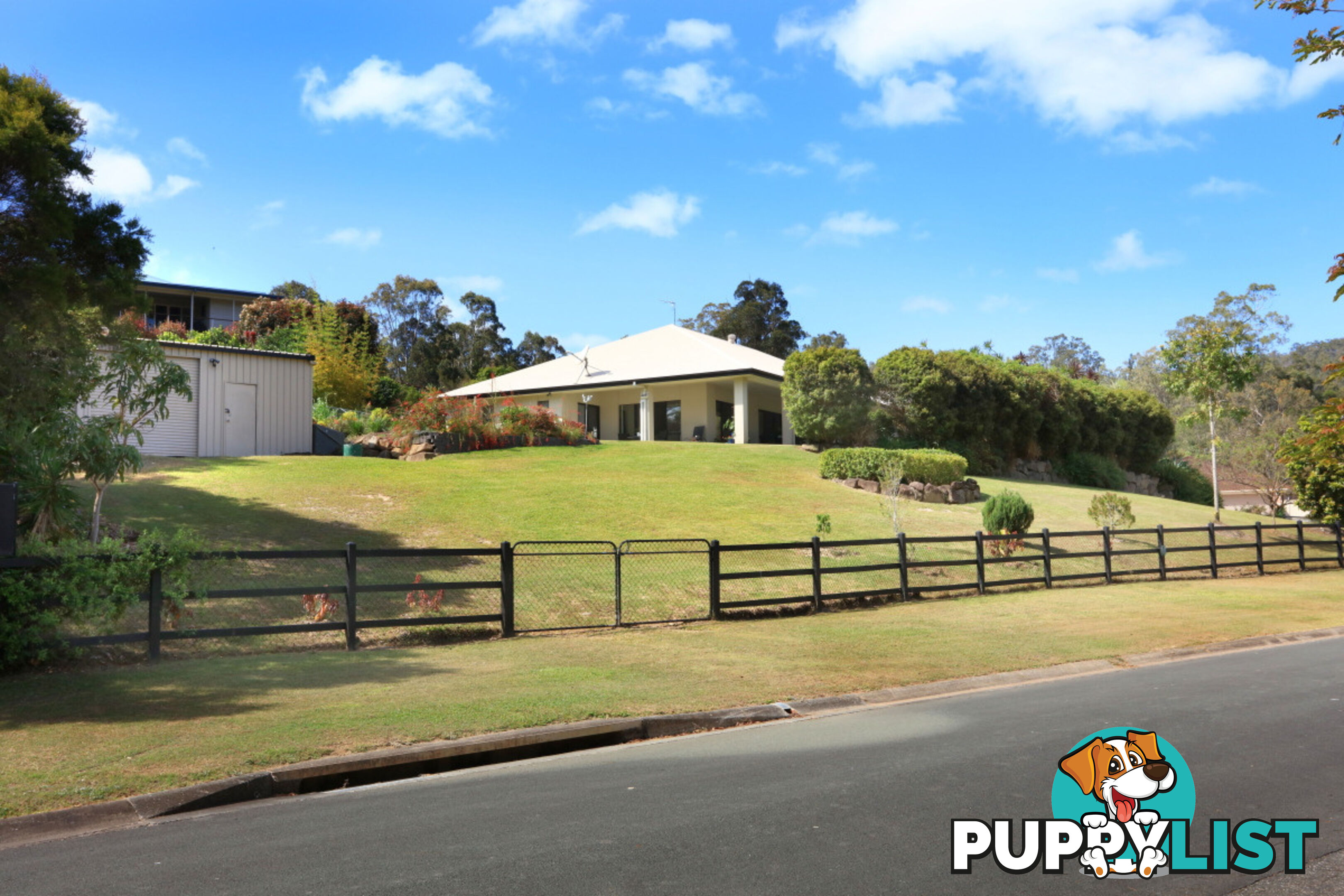 17 Pasture Place MOUNT NATHAN QLD 4211