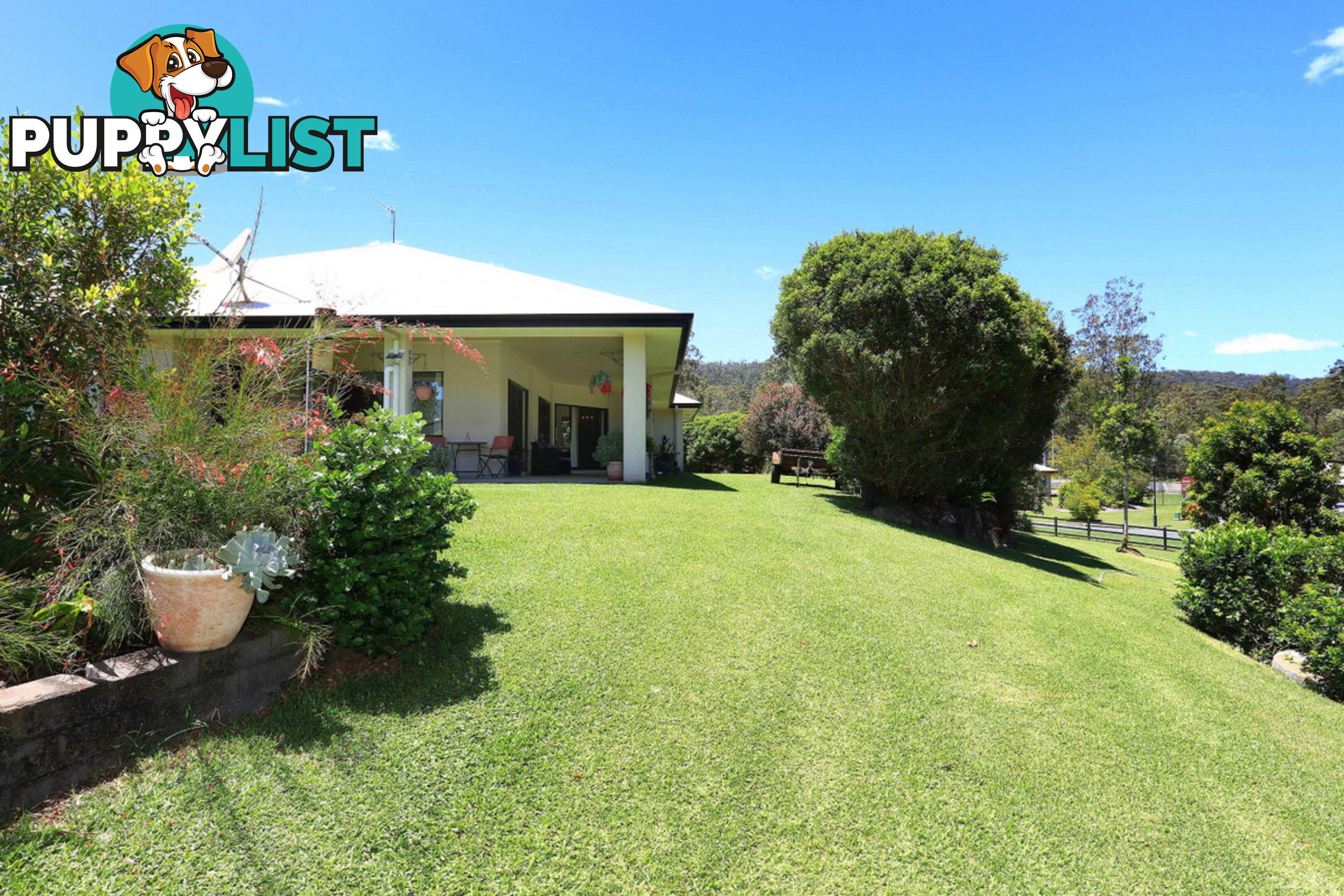 17 Pasture Place MOUNT NATHAN QLD 4211