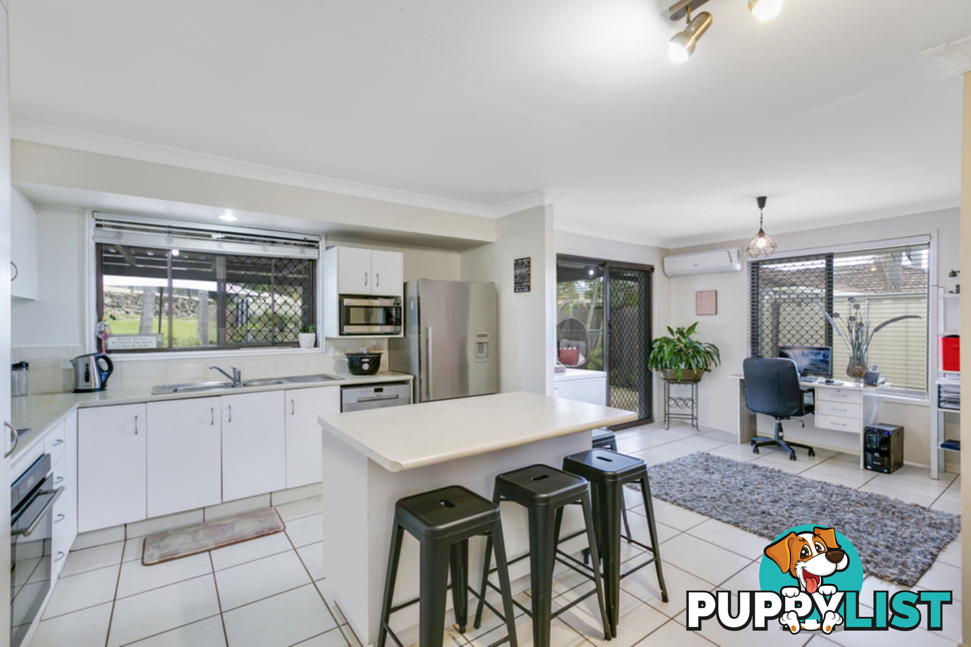 5 Verdant Place CARRARA QLD 4211