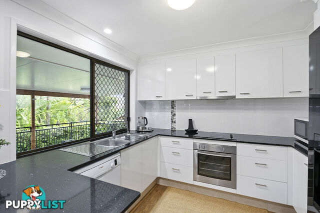 22 Kilmarnock Close HIGHLAND PARK QLD 4211