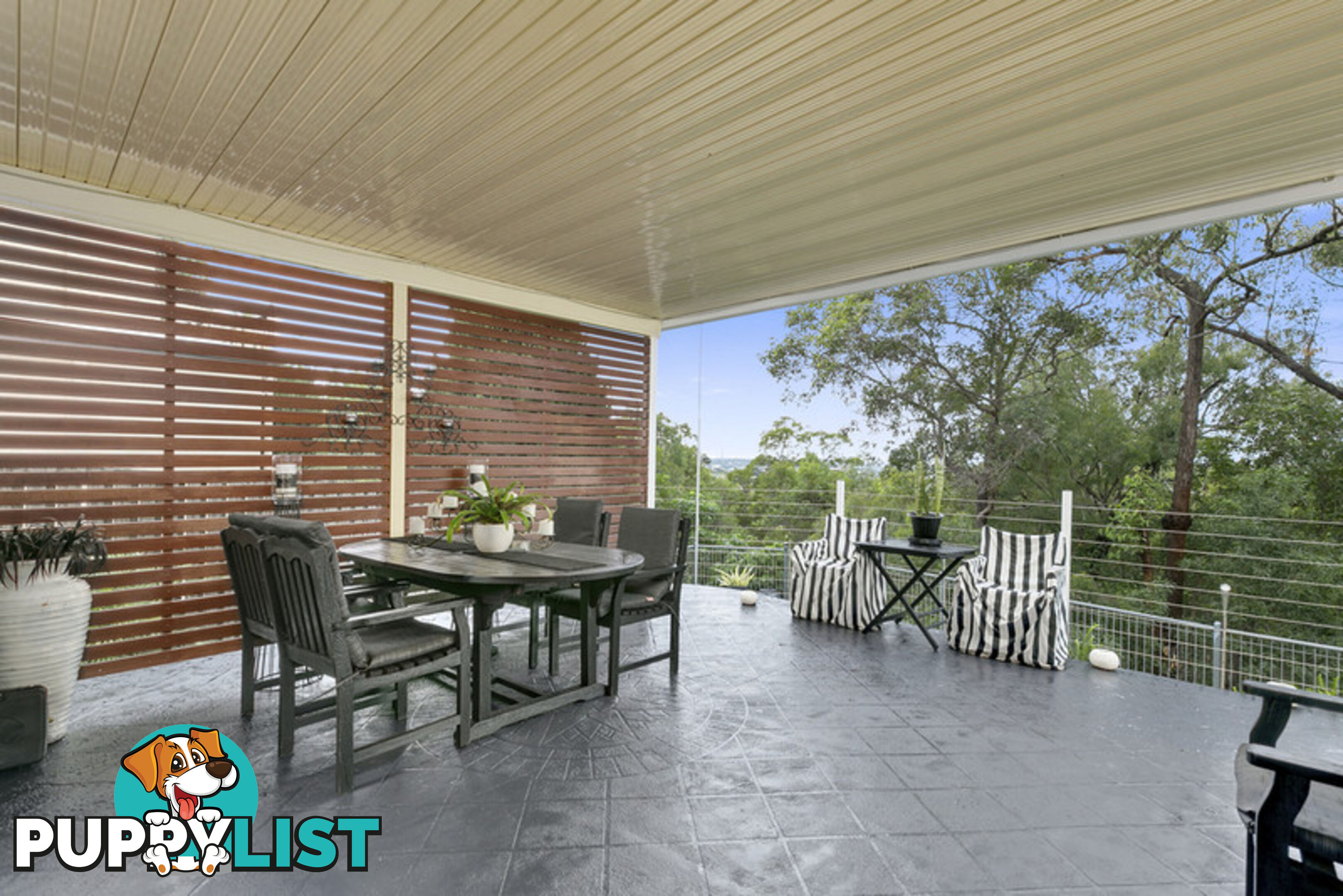 94 Armstrong Way HIGHLAND PARK QLD 4211