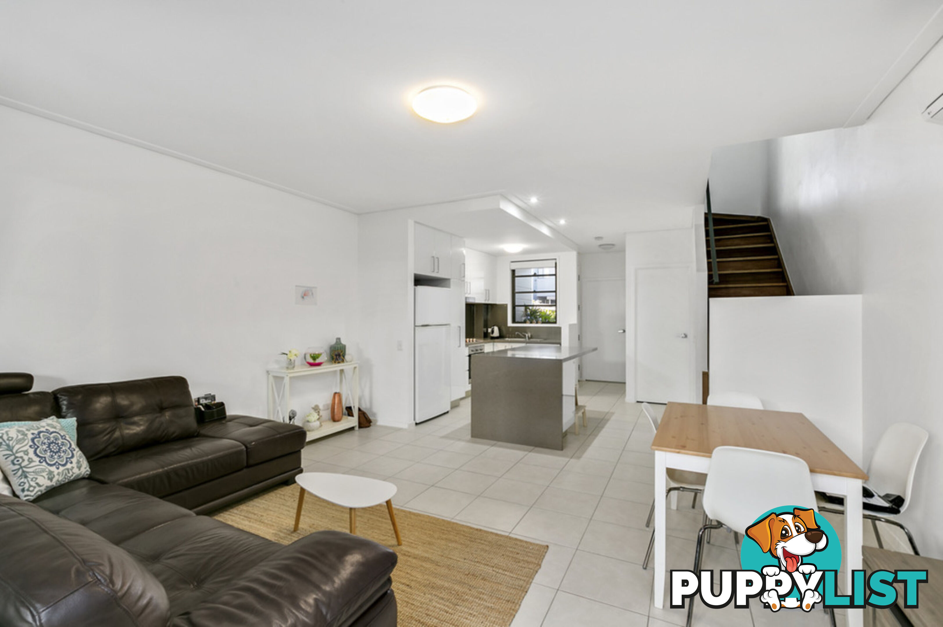 4/2 The Gardenway ROBINA QLD 4226