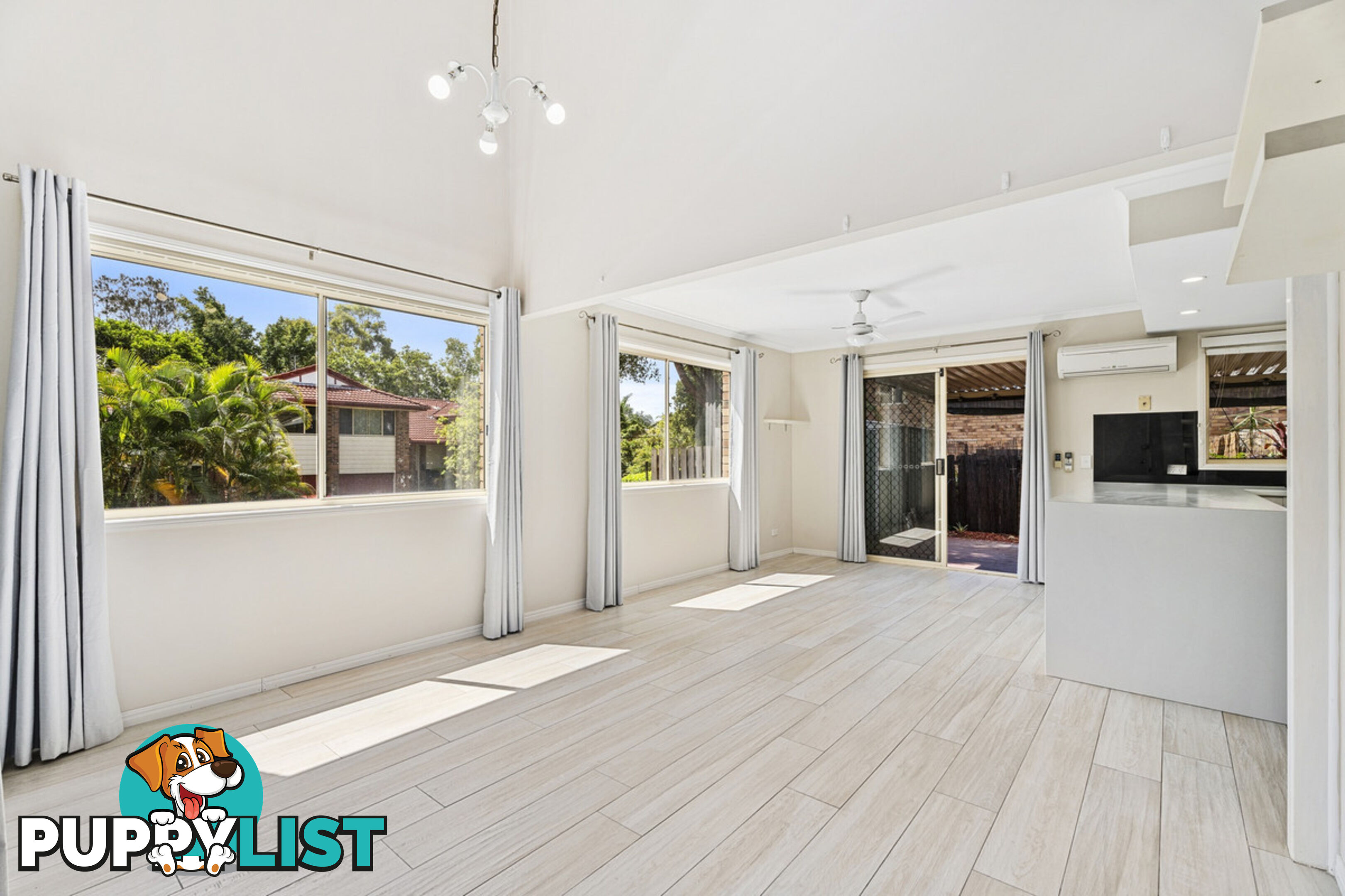 55/1A Alison Road CARRARA QLD 4211