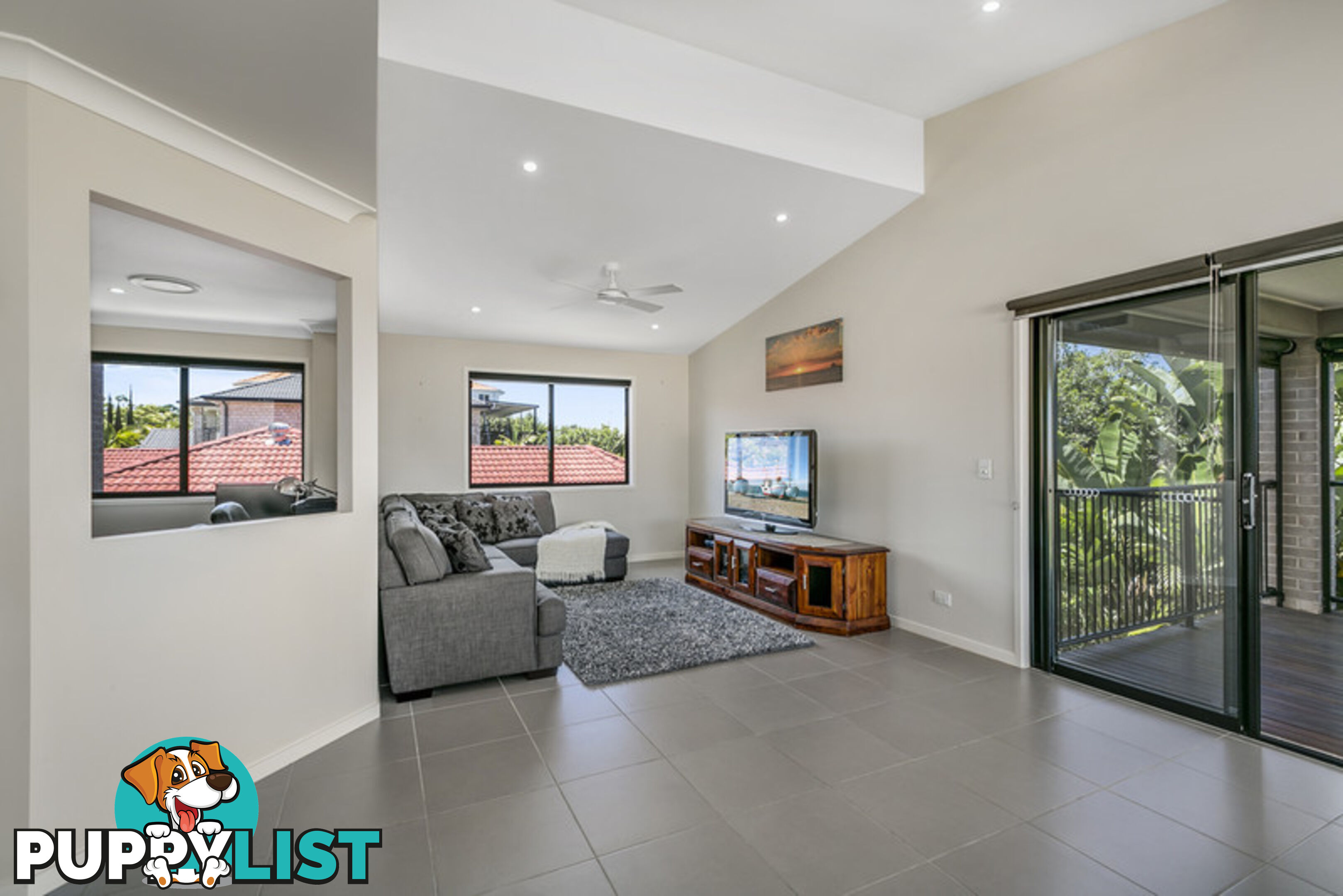 7 Ballah Crescent HIGHLAND PARK QLD 4211