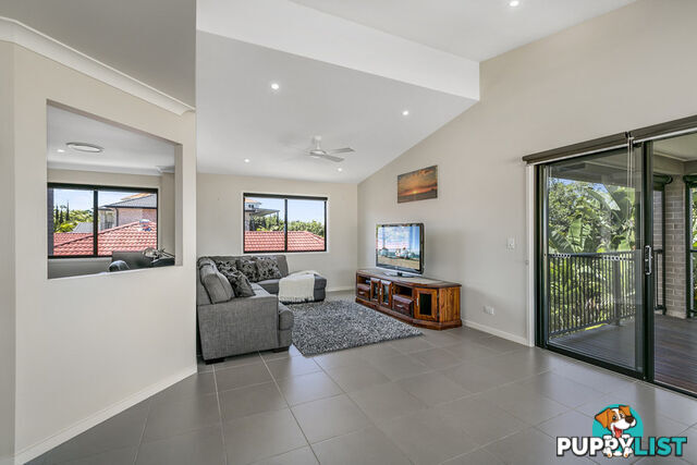 7 Ballah Crescent HIGHLAND PARK QLD 4211