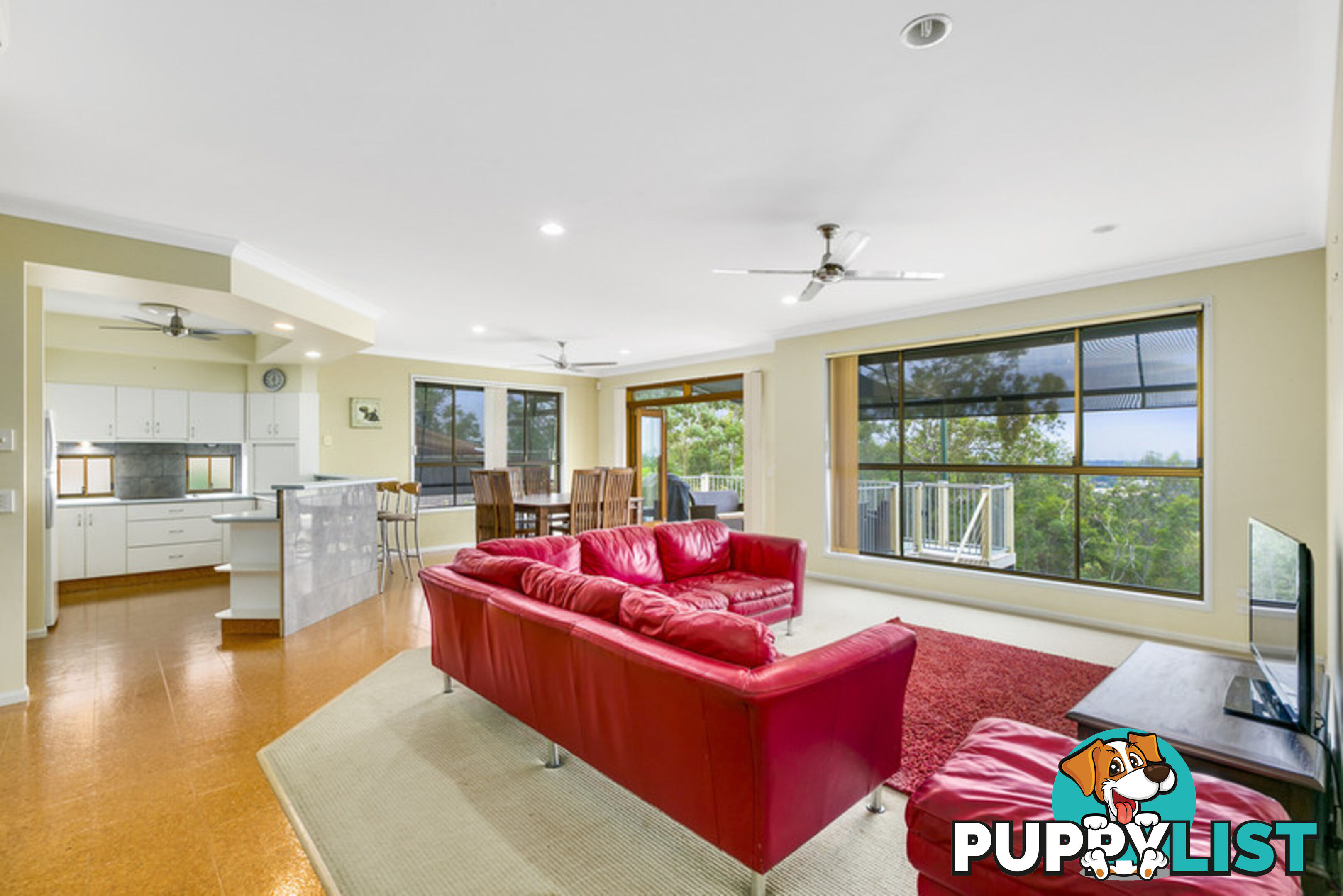 106 Armstrong Way HIGHLAND PARK QLD 4211