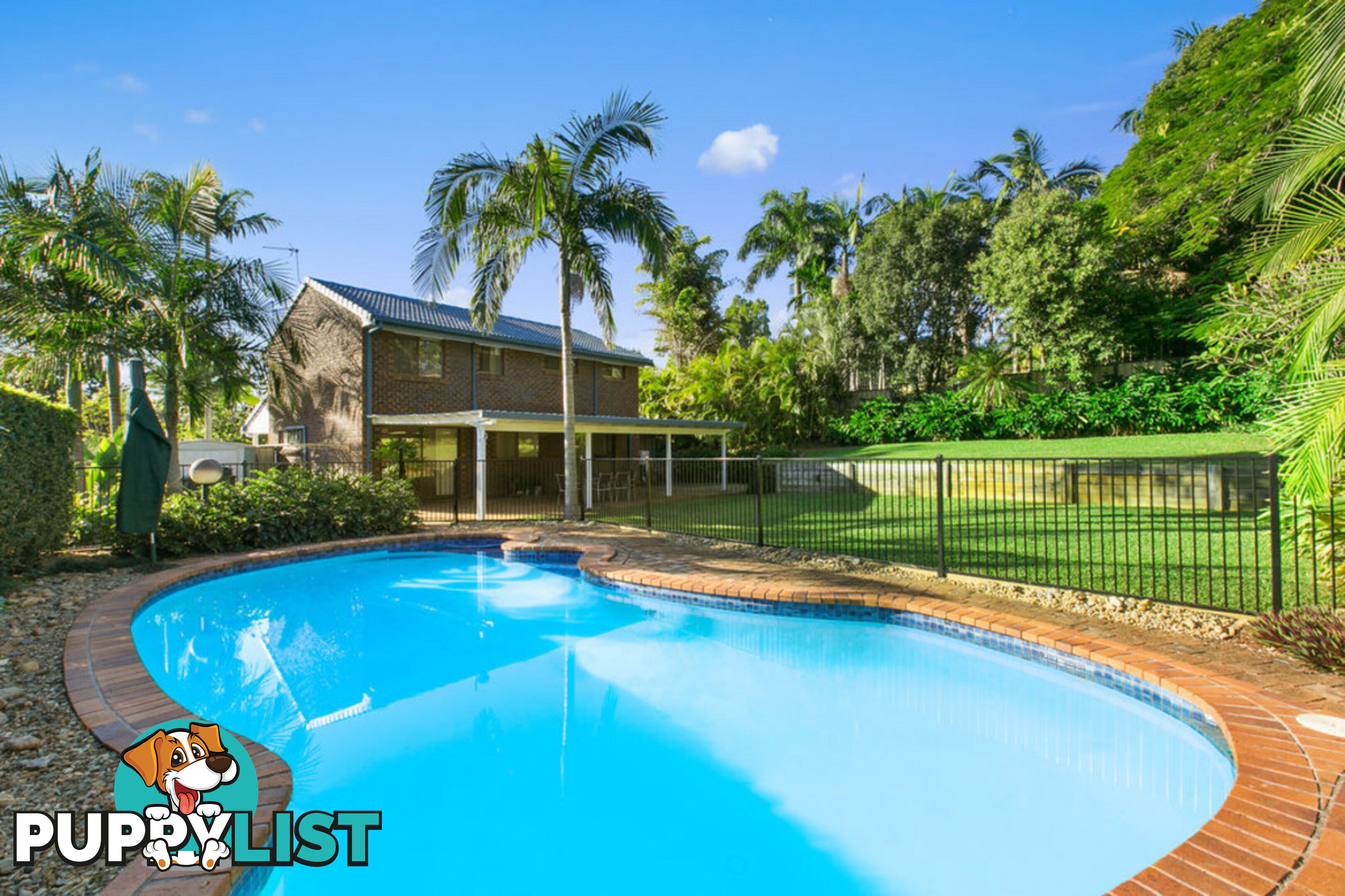 32 Whitian Drive CARRARA QLD 4211