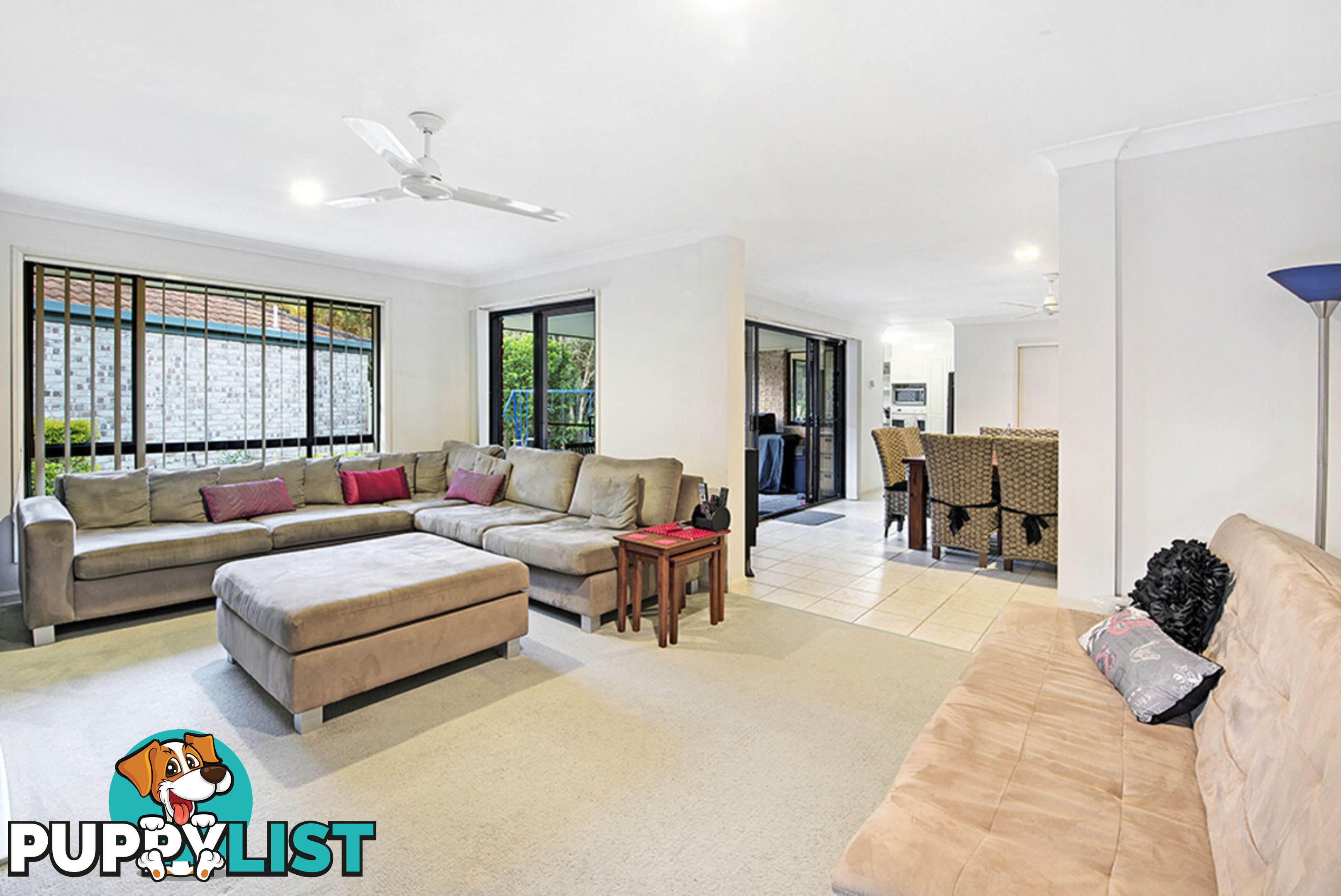 12 Eudonia Court ELANORA QLD 4221