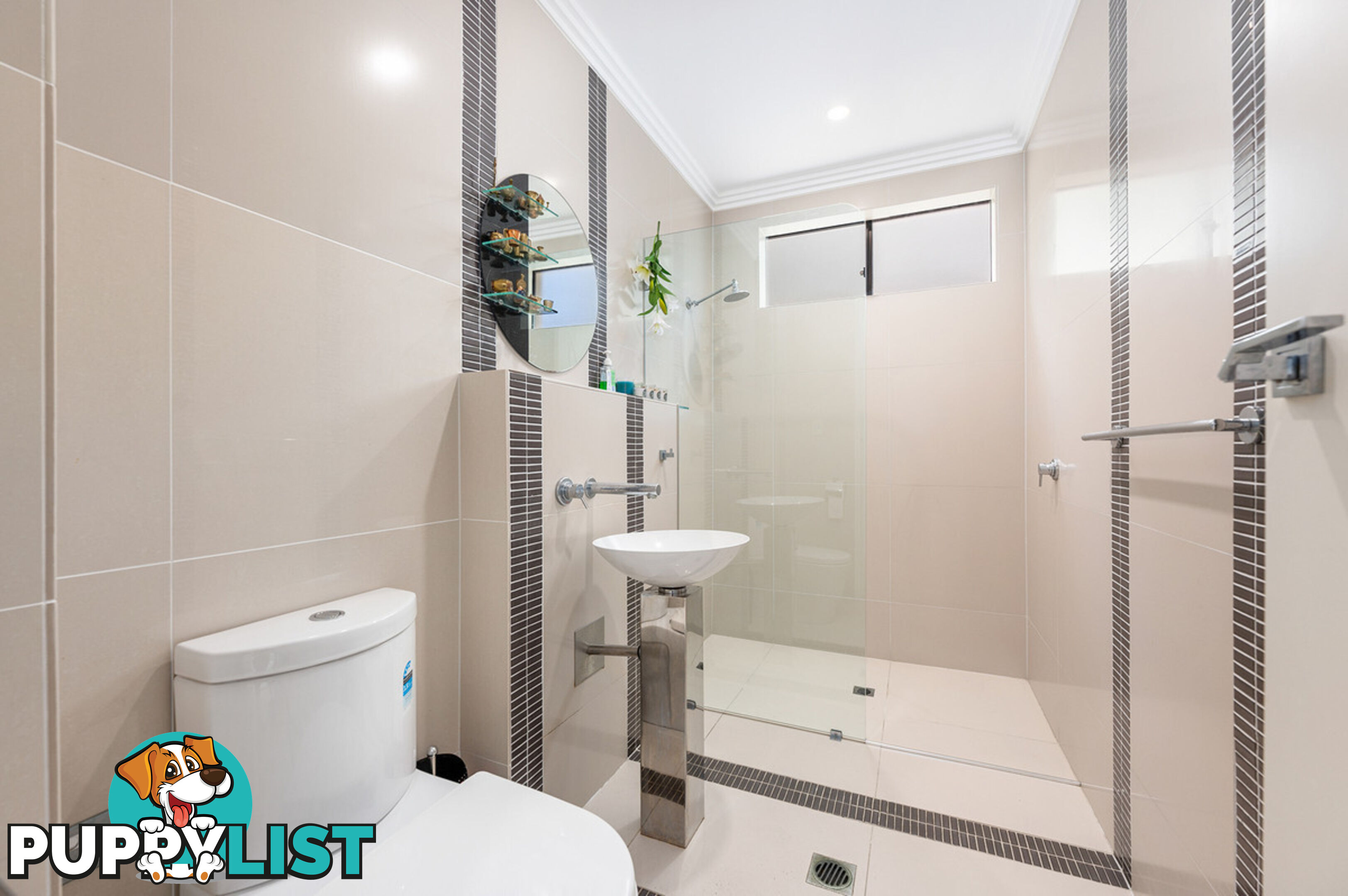 3011 Northview Parade BENOWA QLD 4217