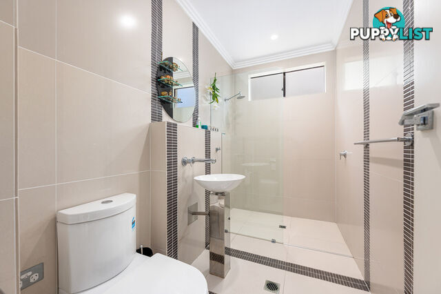 3011 Northview Parade BENOWA QLD 4217