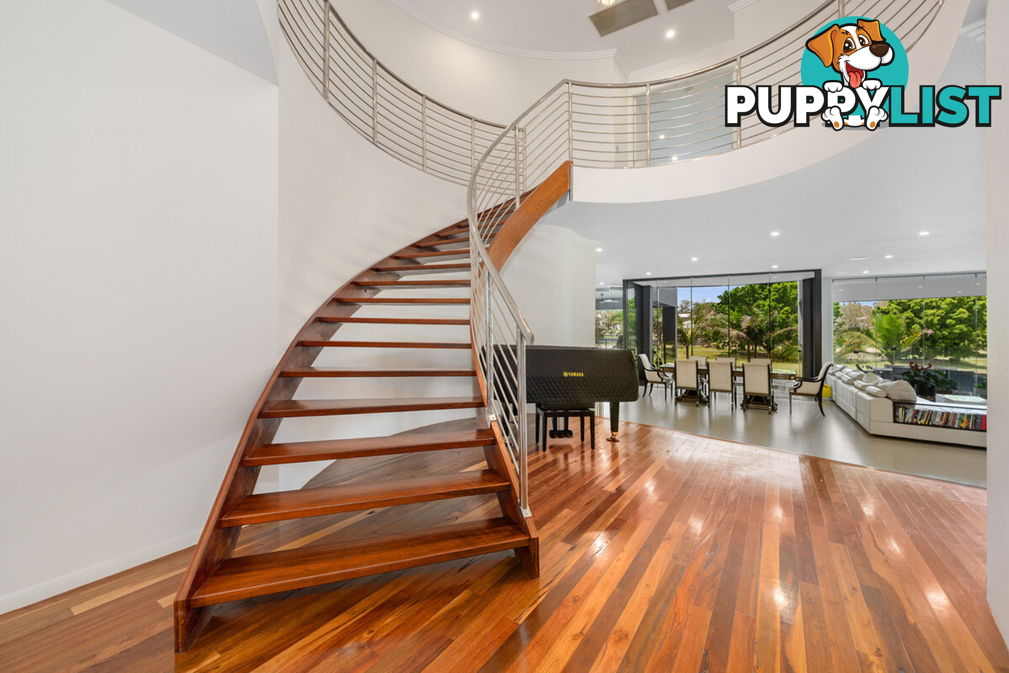 3011 Northview Parade BENOWA QLD 4217