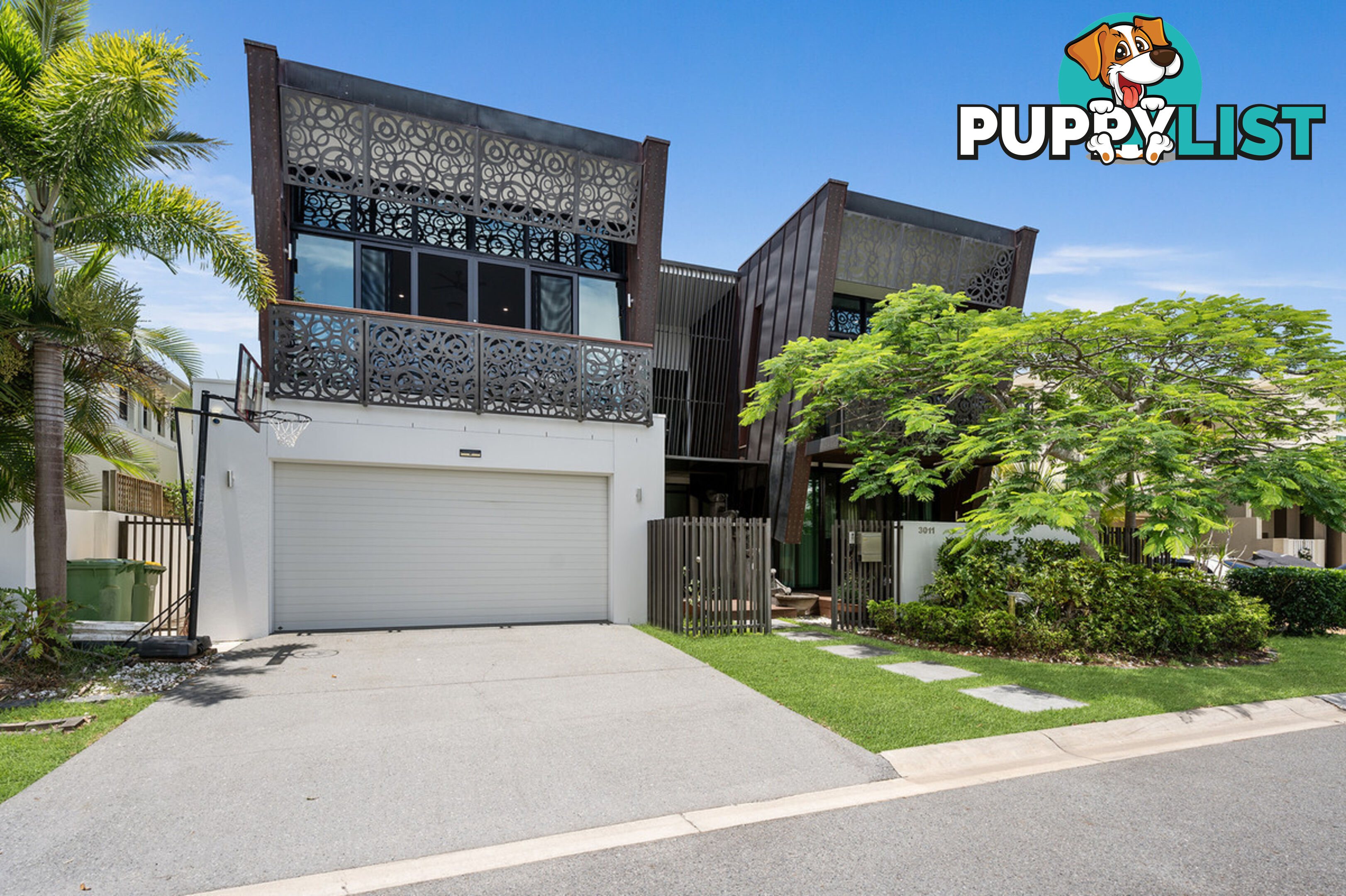 3011 Northview Parade BENOWA QLD 4217