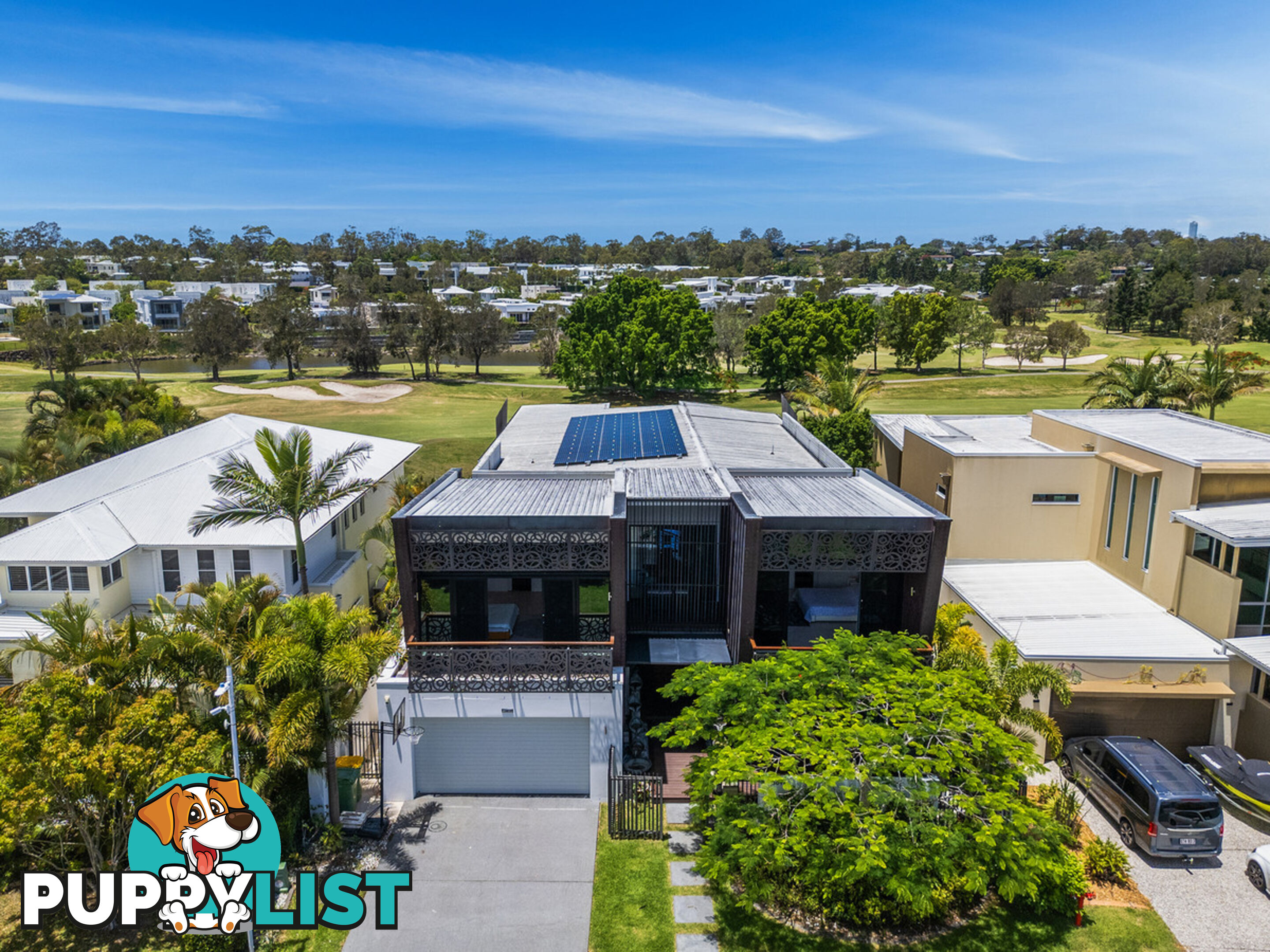 3011 Northview Parade BENOWA QLD 4217