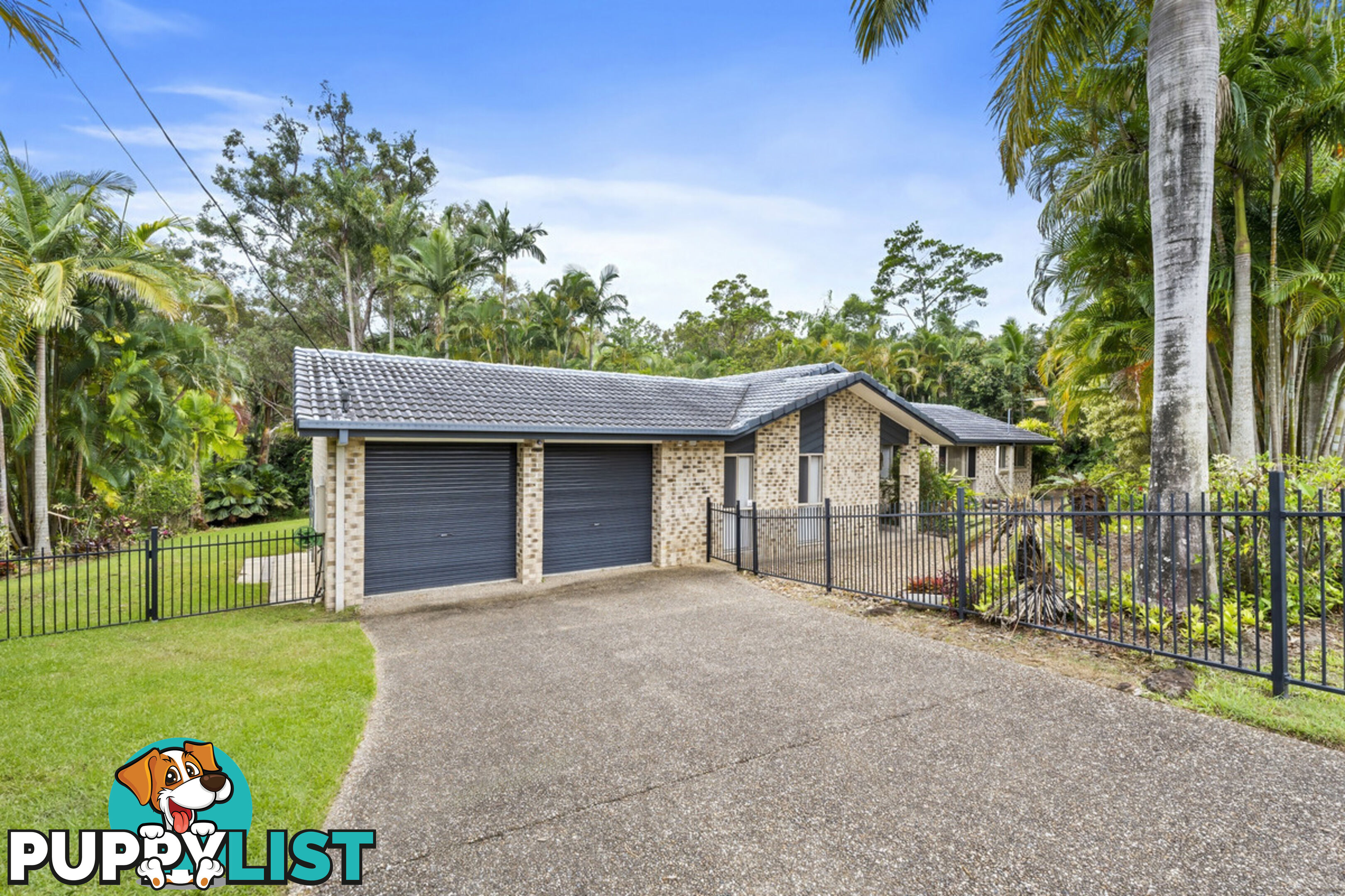 53 Winderadeen Drive HIGHLAND PARK QLD 4211