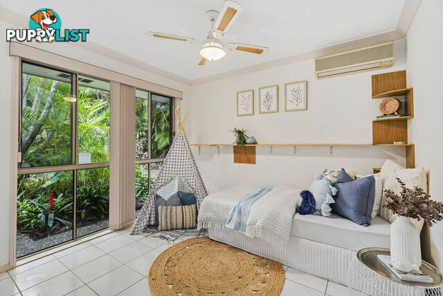 53 Winderadeen Drive HIGHLAND PARK QLD 4211