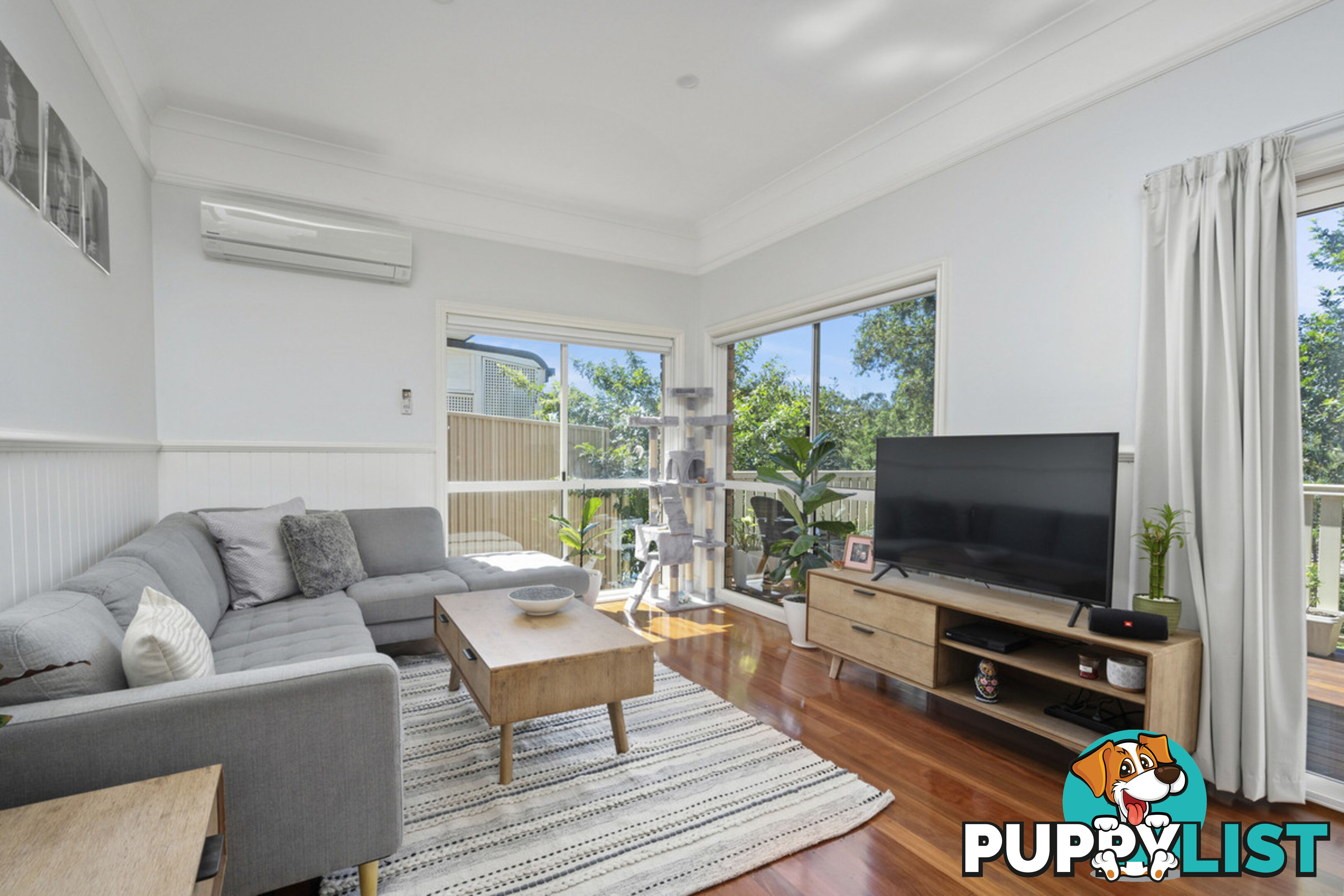 35 Tristania Way HIGHLAND PARK QLD 4211