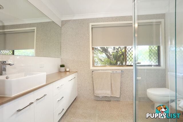 22 Aberdeen Court HIGHLAND PARK QLD 4211