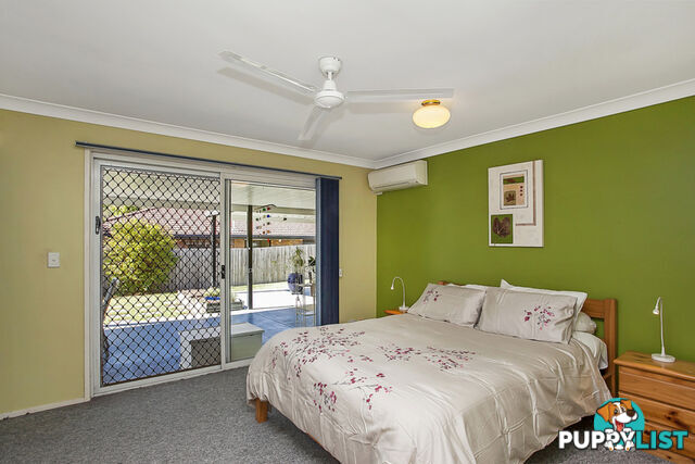 3 Woolmere Street CARRARA QLD 4211