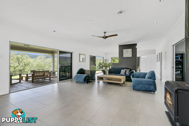 14 Bush Knoll Place MOUNT NATHAN QLD 4211