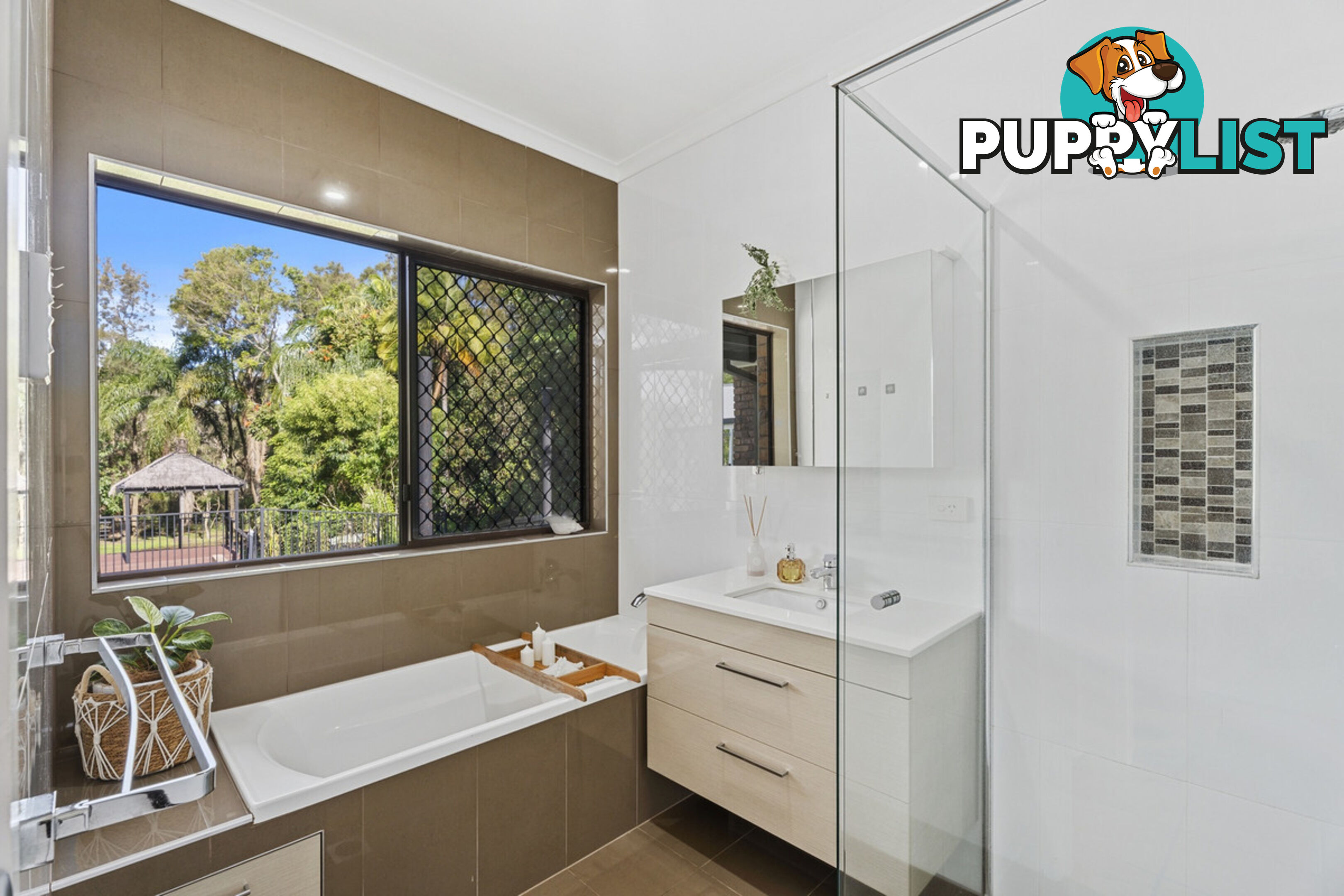 13 Haddon Court CARRARA QLD 4211