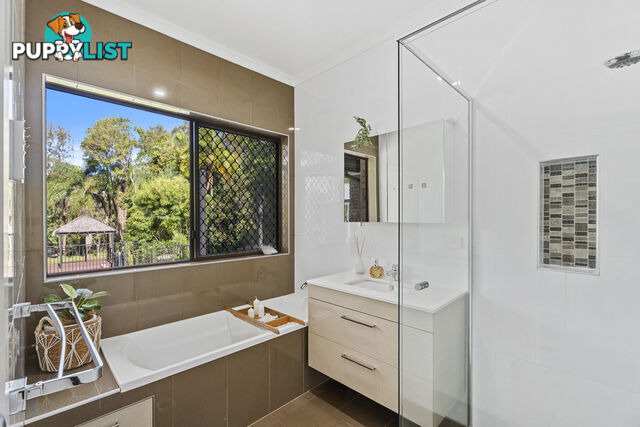 13 Haddon Court CARRARA QLD 4211