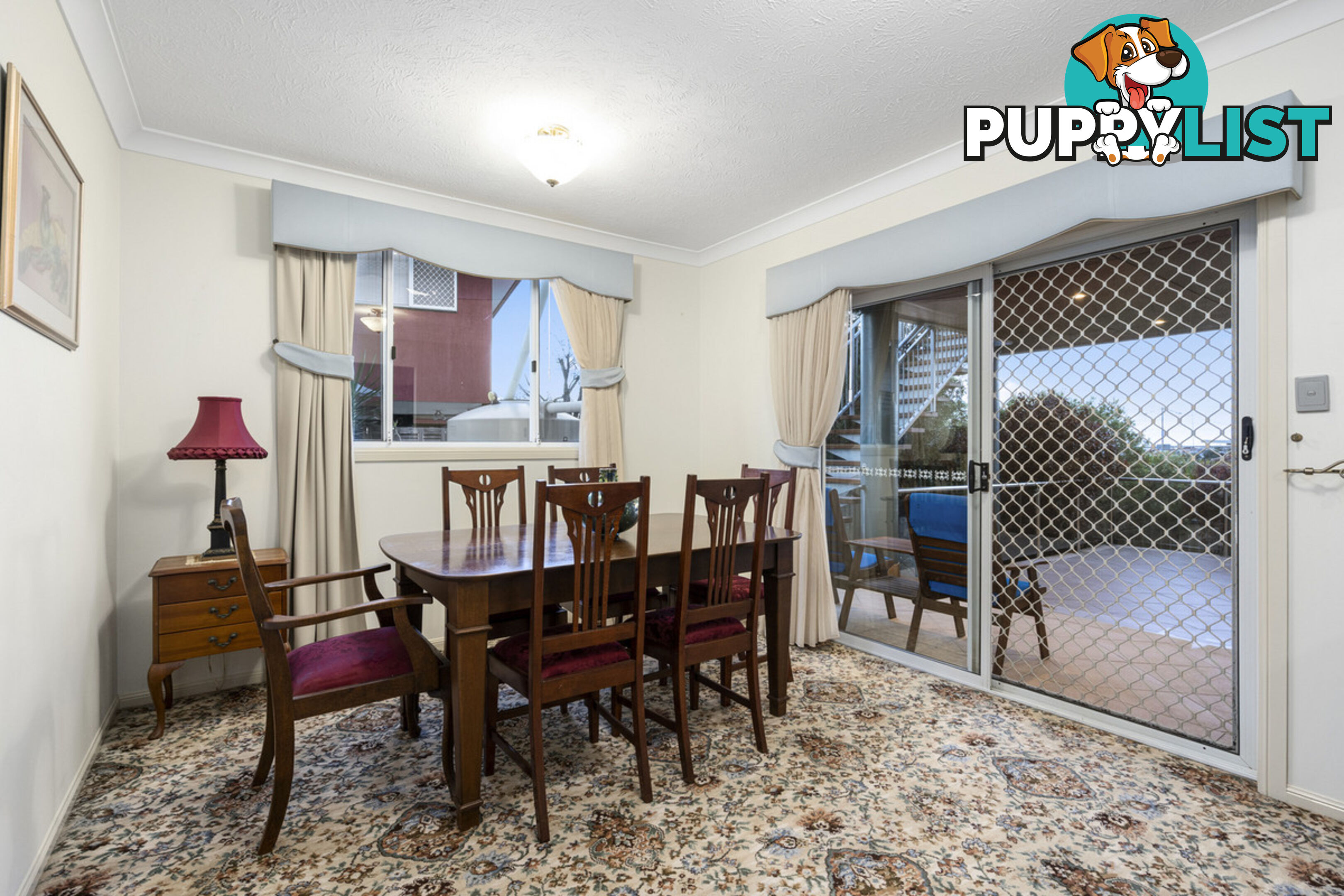 10 Parklane Place HIGHLAND PARK QLD 4211