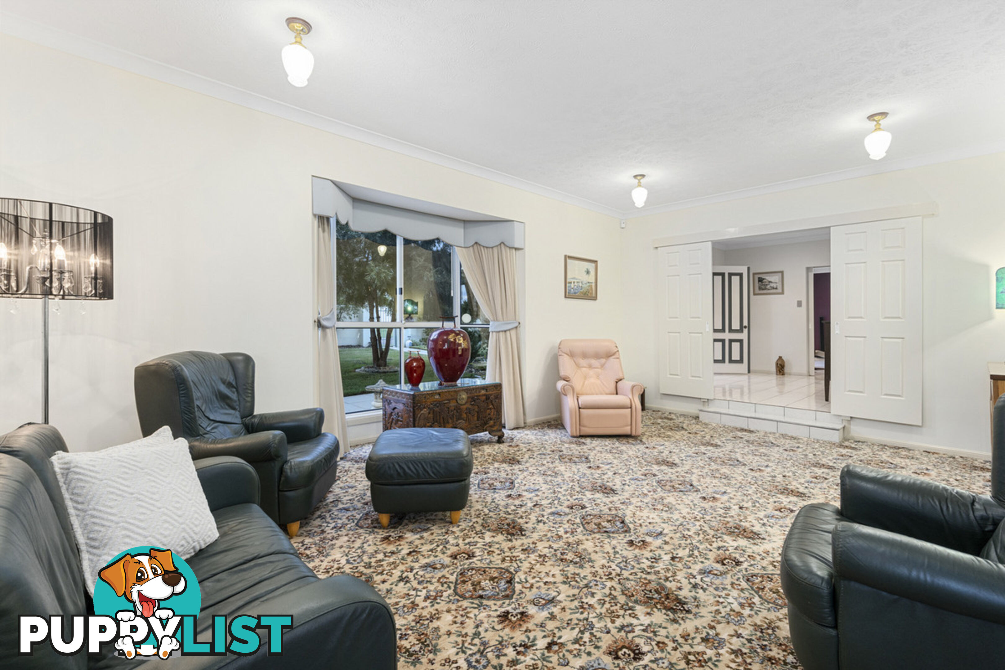 10 Parklane Place HIGHLAND PARK QLD 4211