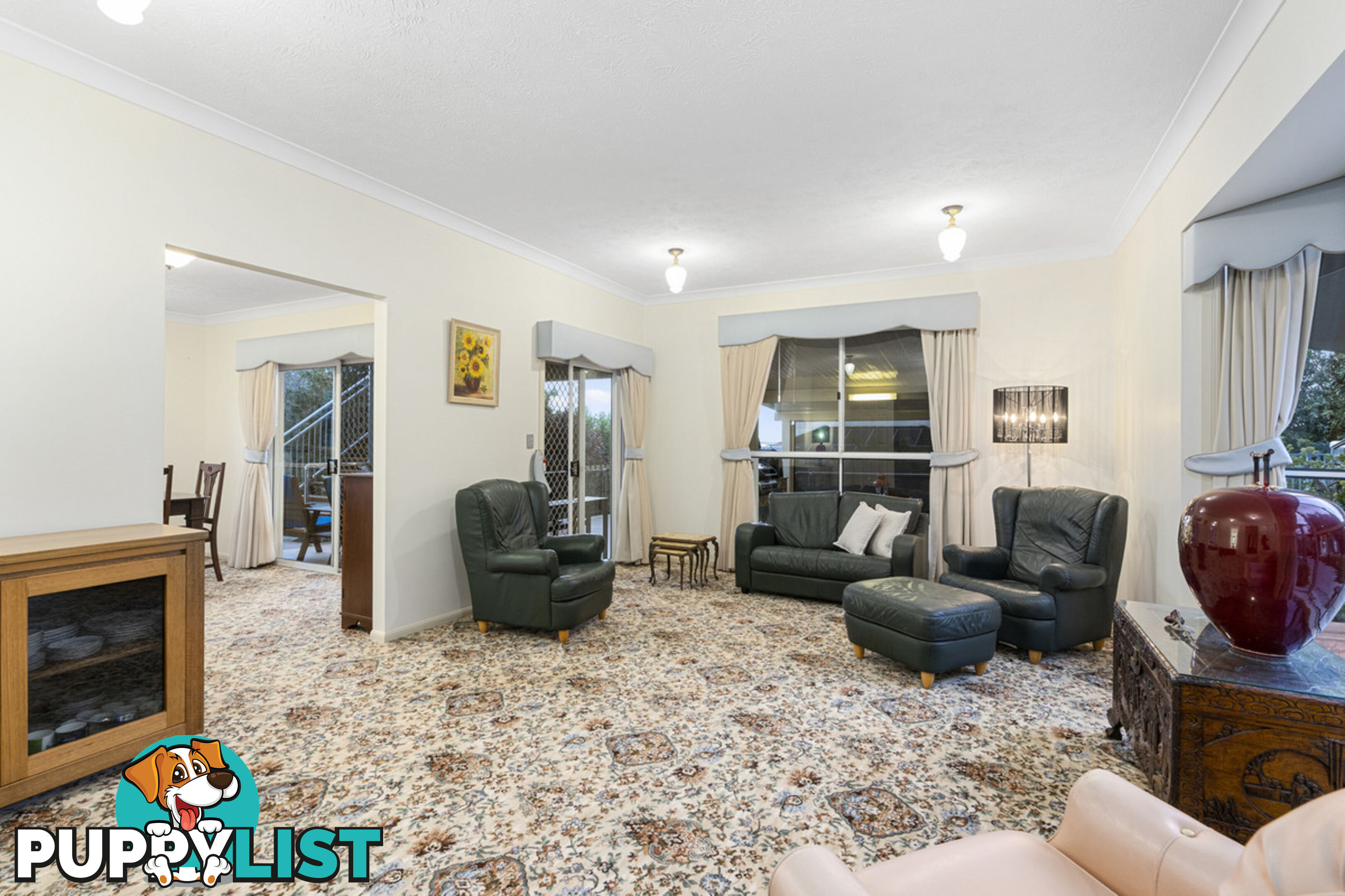 10 Parklane Place HIGHLAND PARK QLD 4211