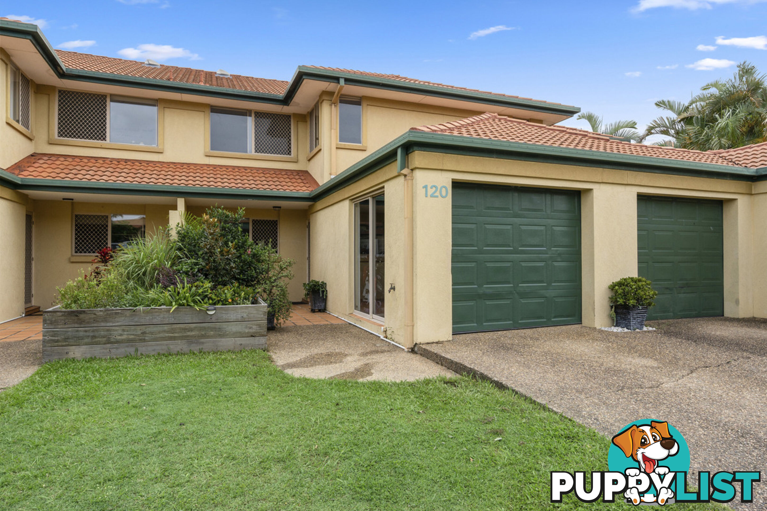 120/152 Palm Meadows Drive CARRARA QLD 4211