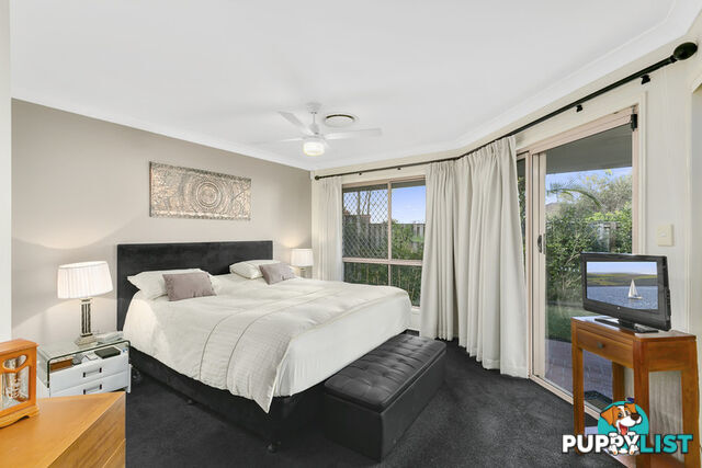 20 Royal Court ASHMORE QLD 4214