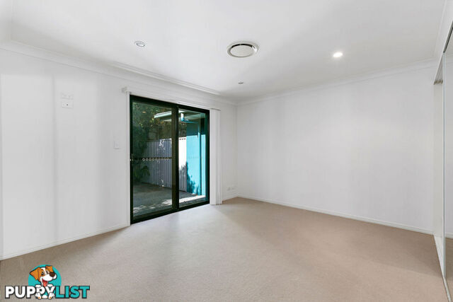 1/2 Ridgeline Way HIGHLAND PARK QLD 4211