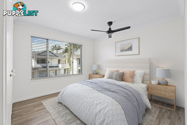 10/2 St Kevins Avenue BENOWA QLD 4217
