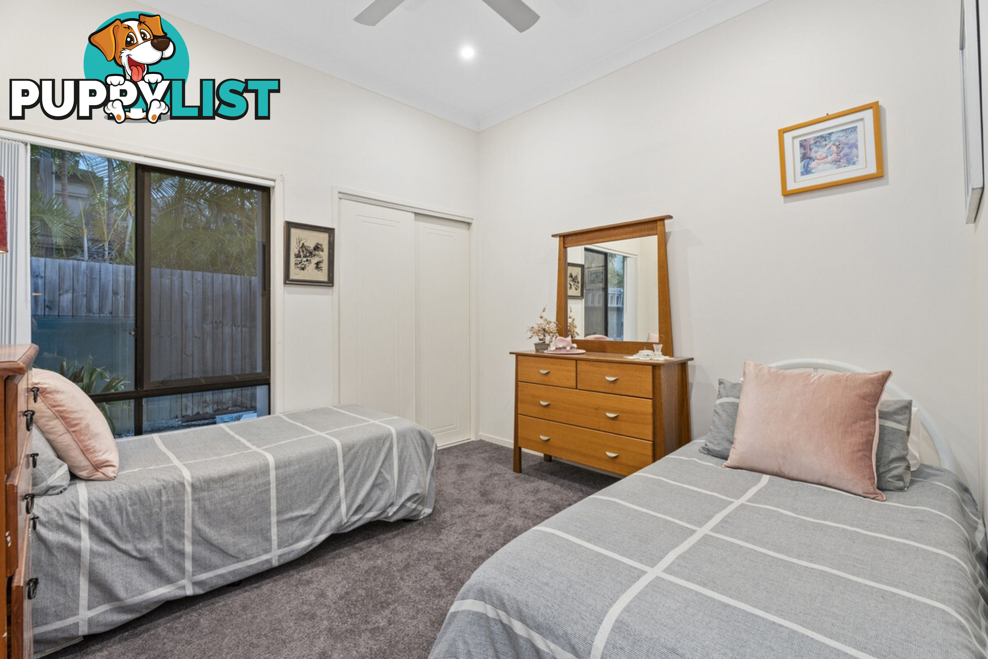 17 Wunburra Circle PACIFIC PINES QLD 4211