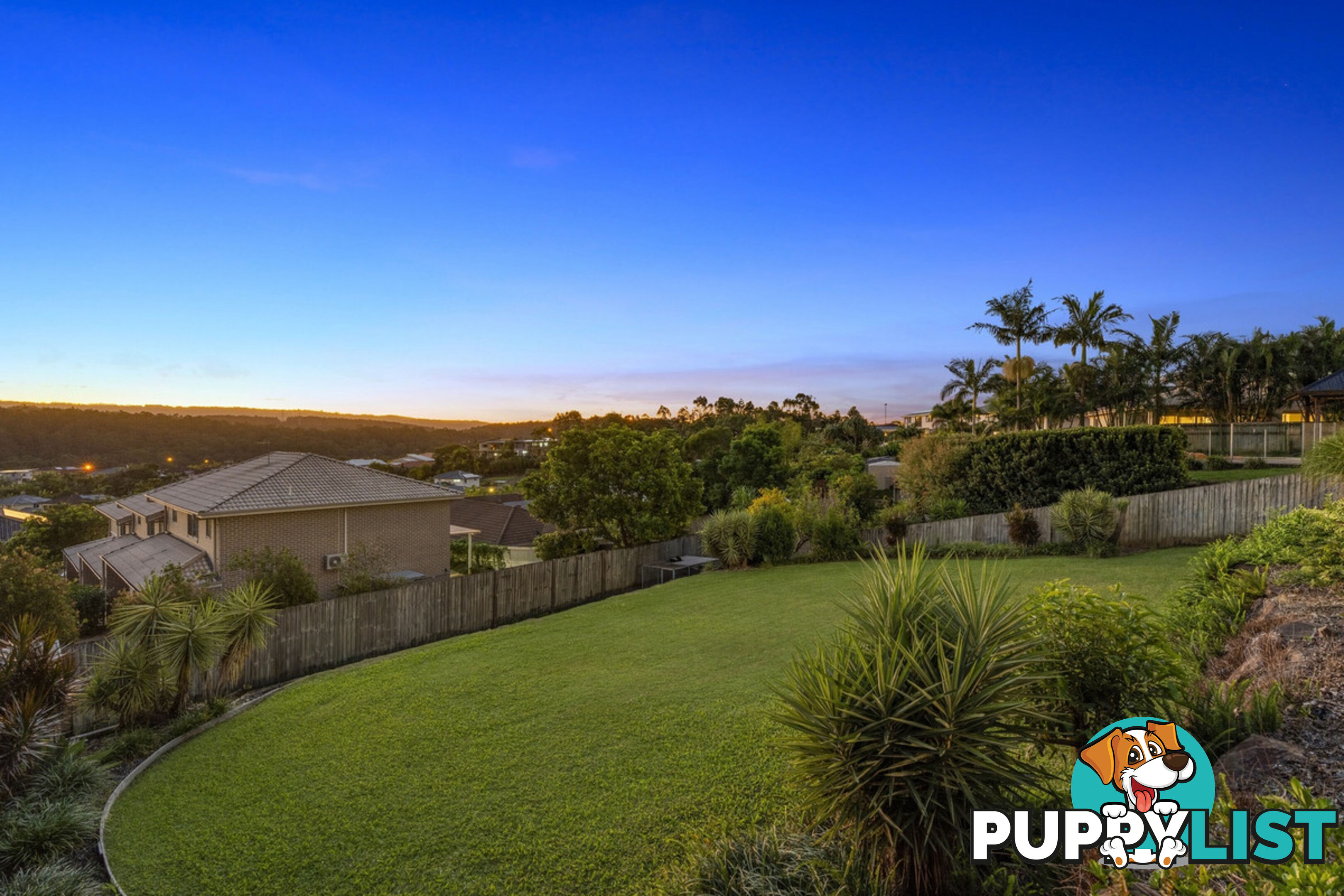 17 Wunburra Circle PACIFIC PINES QLD 4211
