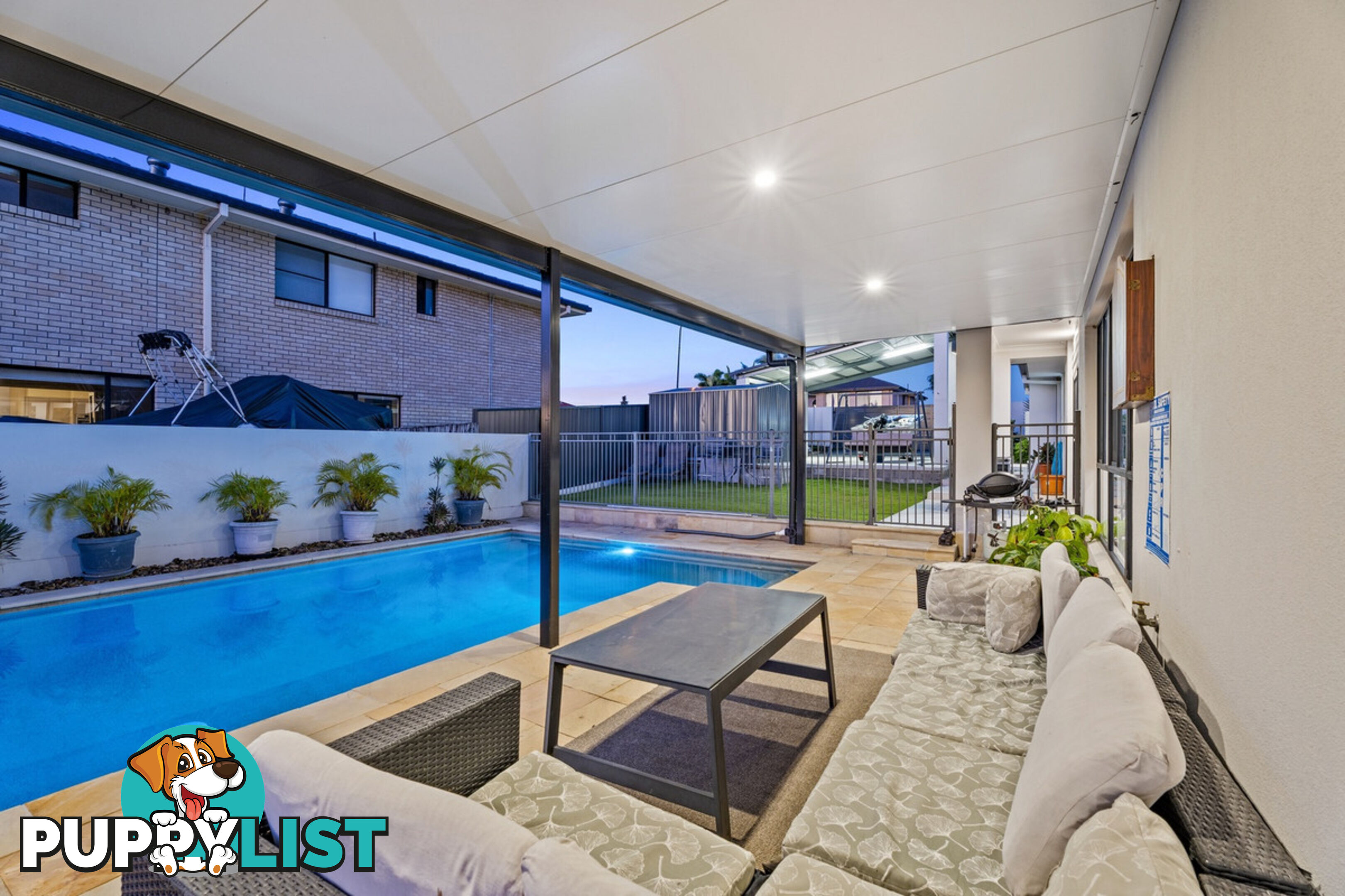 17 Wunburra Circle PACIFIC PINES QLD 4211