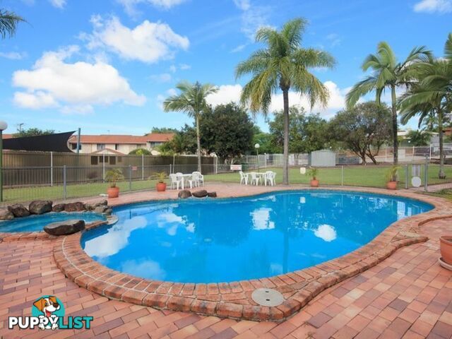 17 40 Murev Way CARRARA QLD 4211