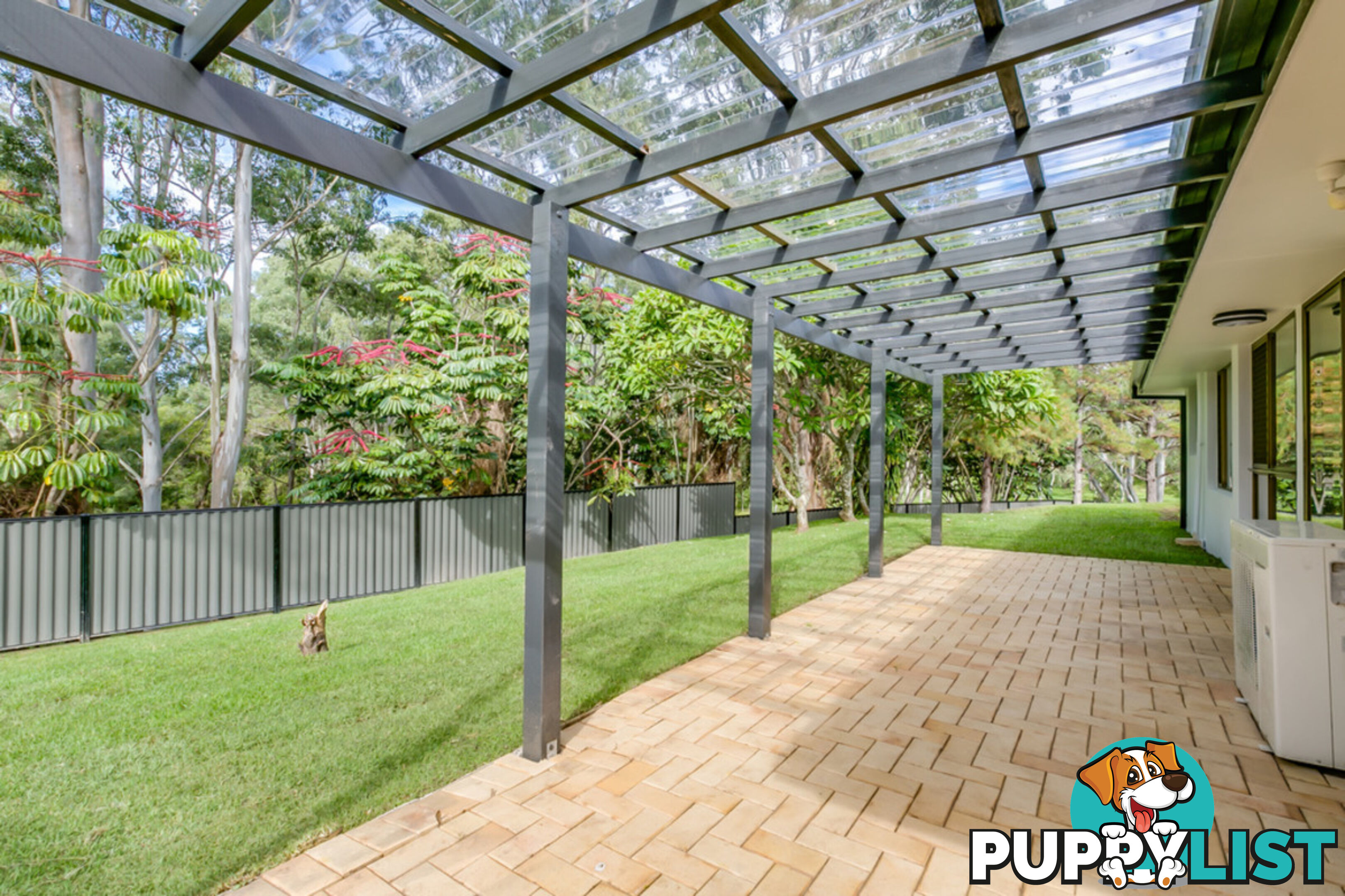 11 Mooyumbin Court NERANG QLD 4211