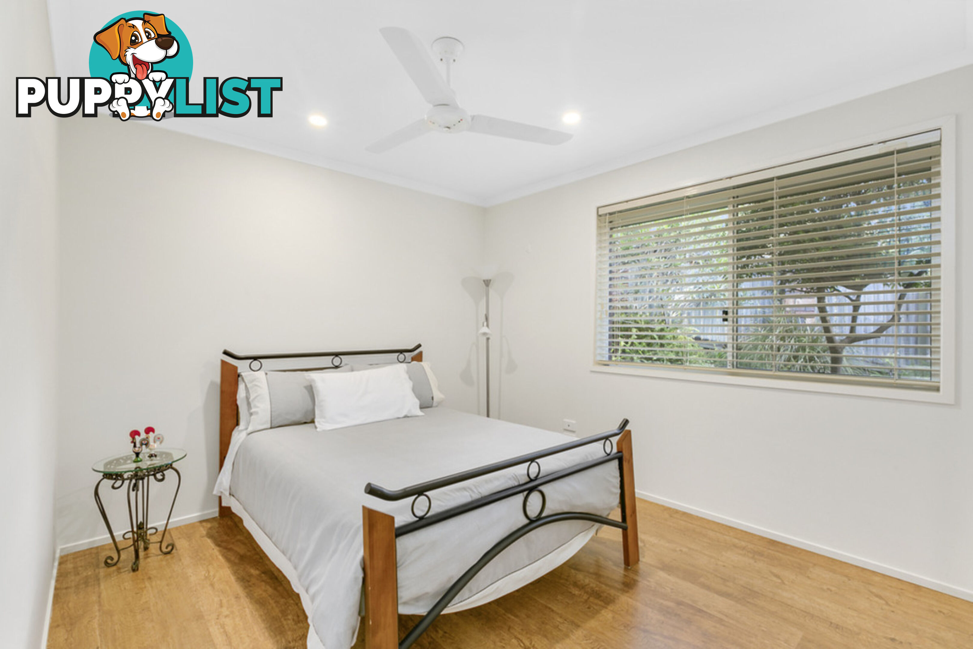 8 Forfar Court HIGHLAND PARK QLD 4211