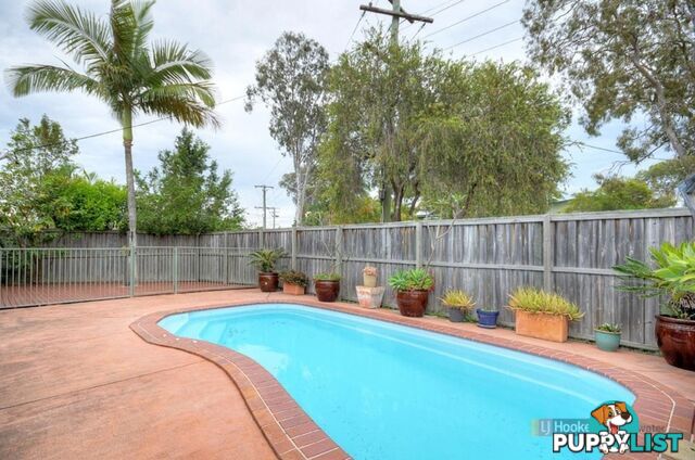 2/2 Stephenson Street LABRADOR QLD 4215