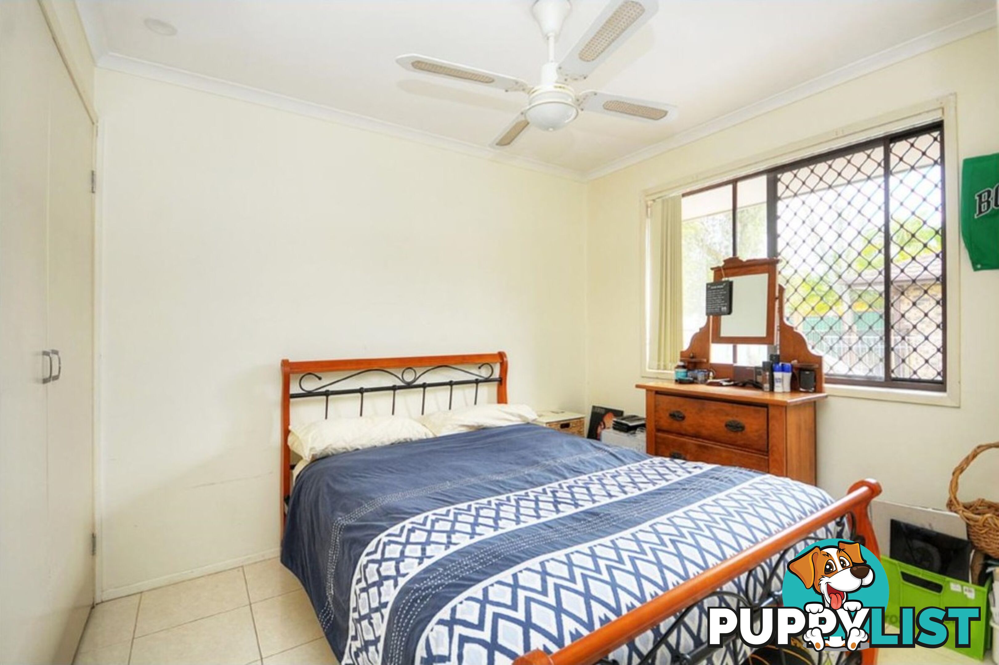 2/2 Stephenson Street LABRADOR QLD 4215