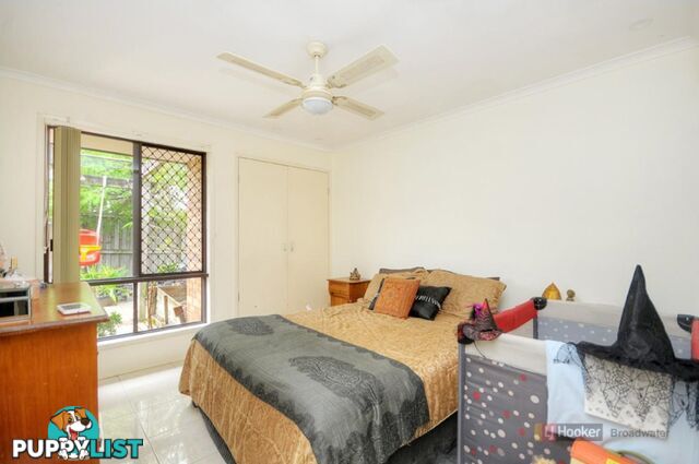 2/2 Stephenson Street LABRADOR QLD 4215