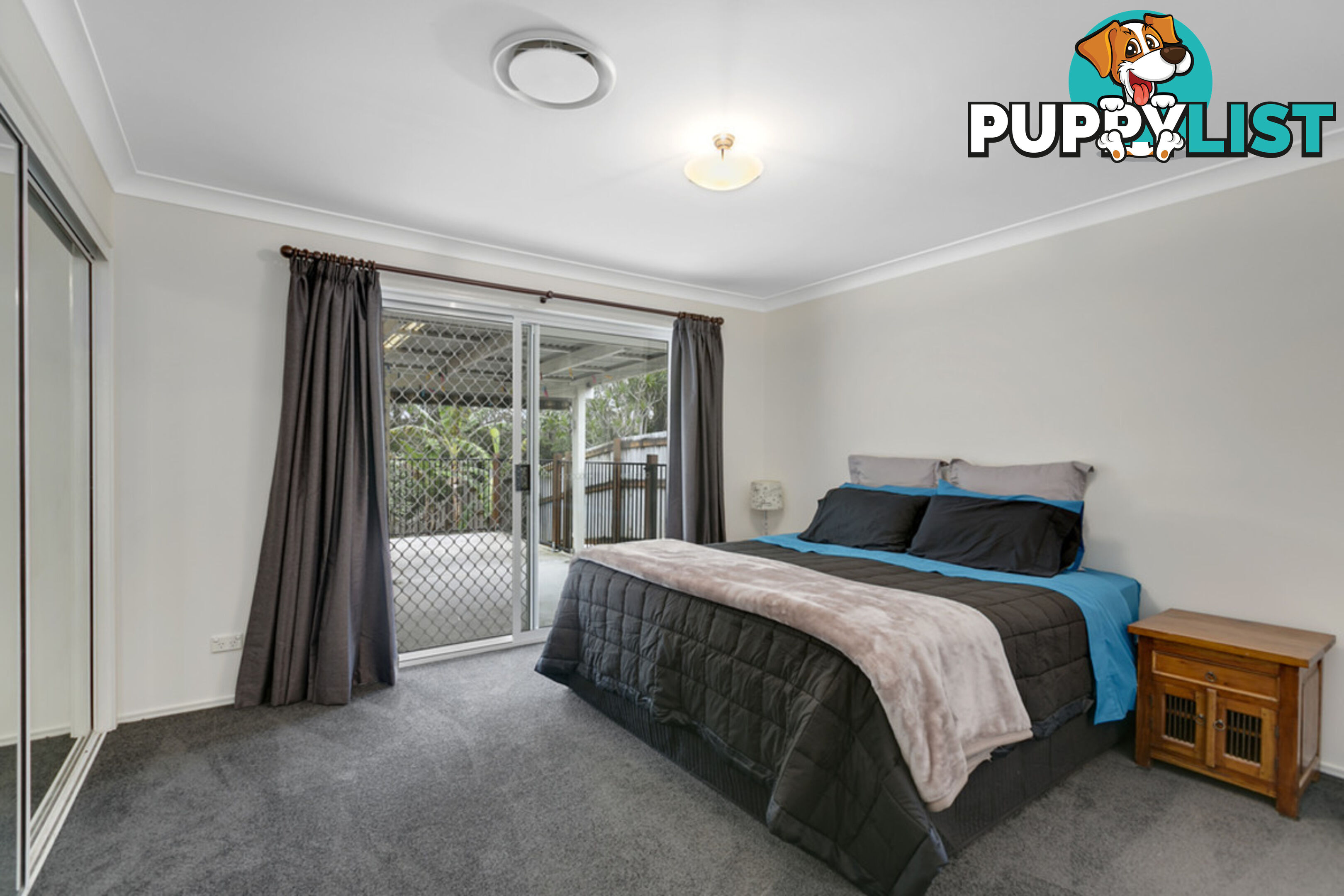 97 Hickey Way CARRARA QLD 4211