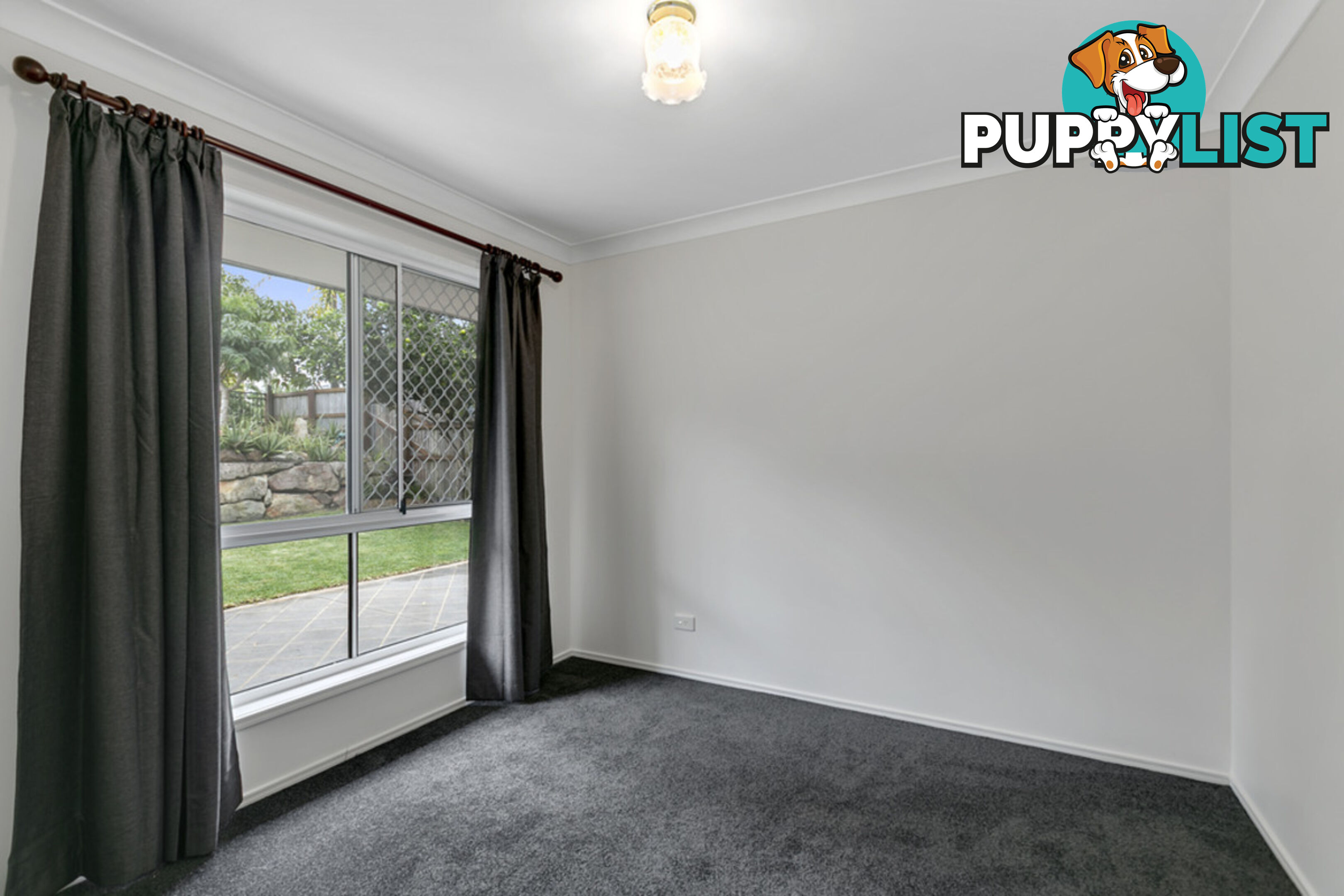 97 Hickey Way CARRARA QLD 4211