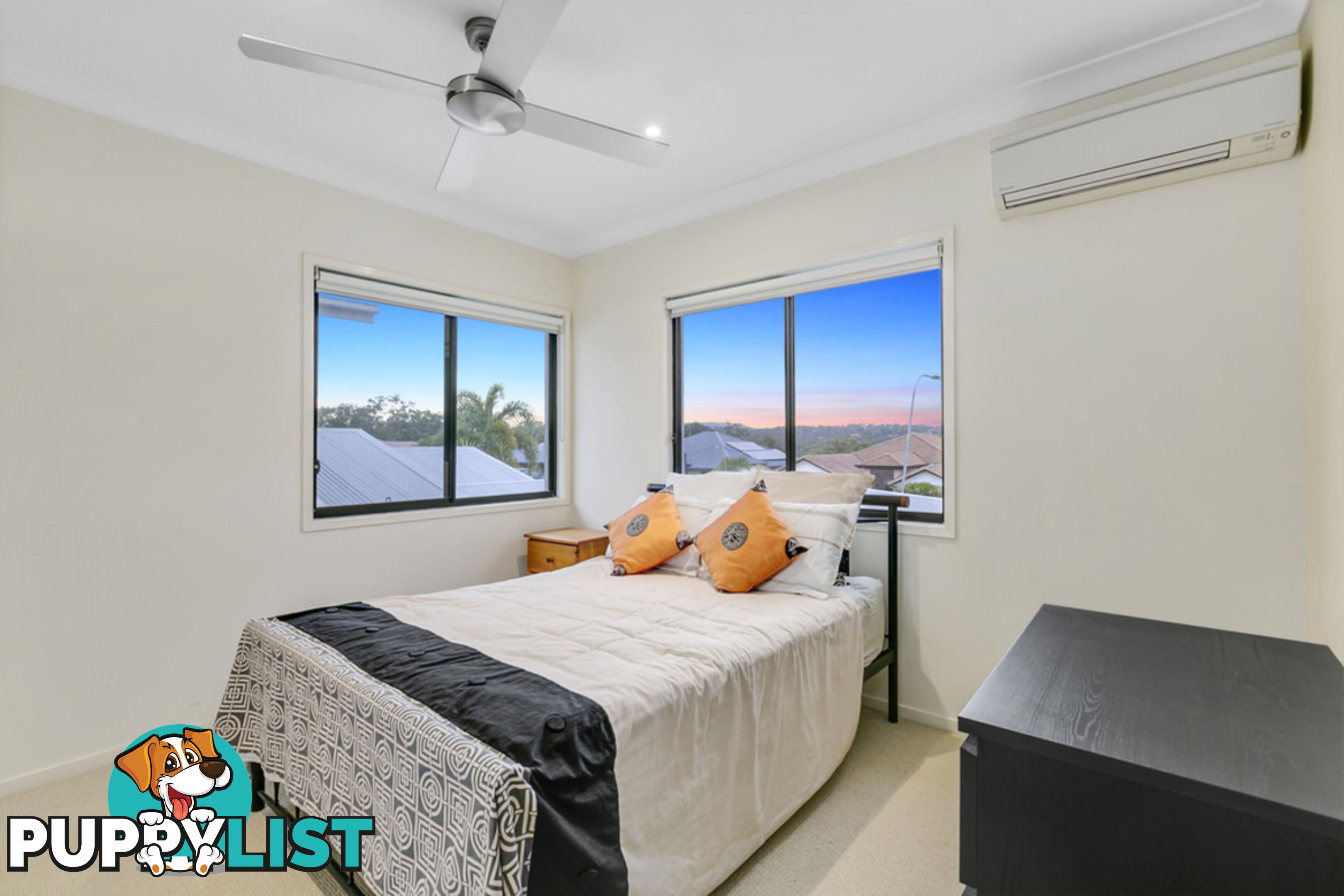 19 Zane Street MOLENDINAR QLD 4214