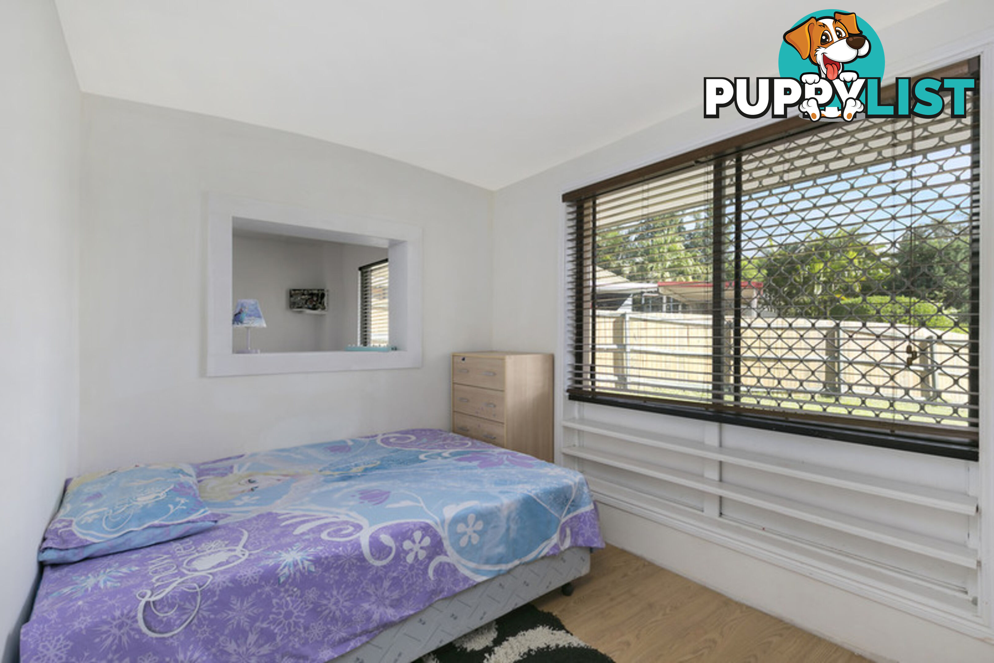 12 Buring Court HIGHLAND PARK QLD 4211