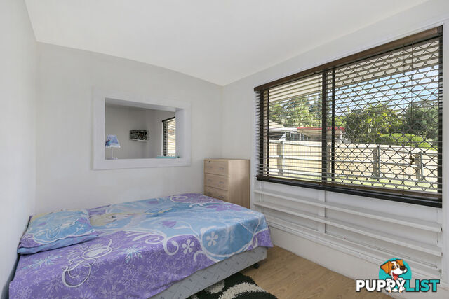 12 Buring Court HIGHLAND PARK QLD 4211