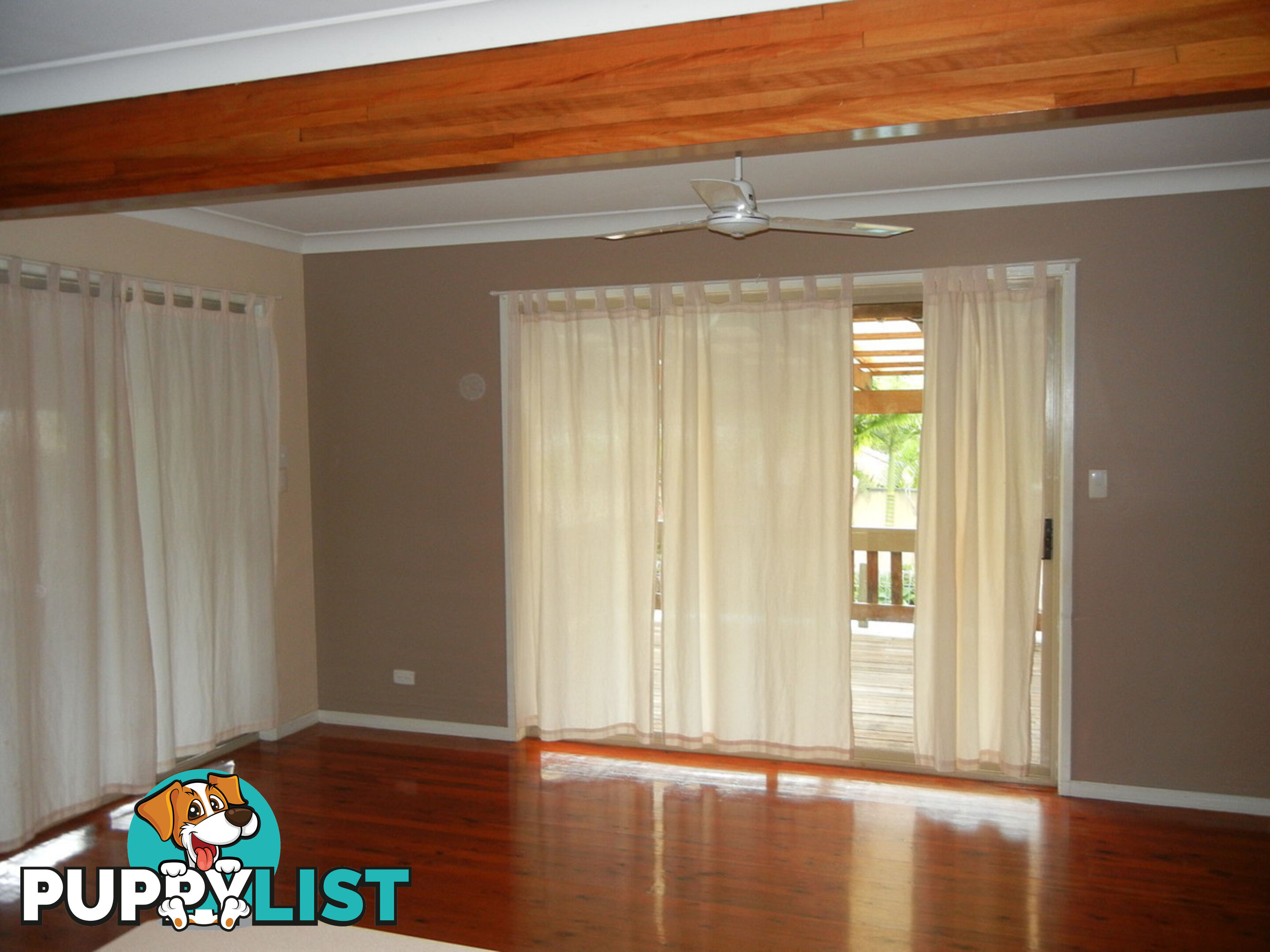 6 Missouri Way OXENFORD QLD 4210